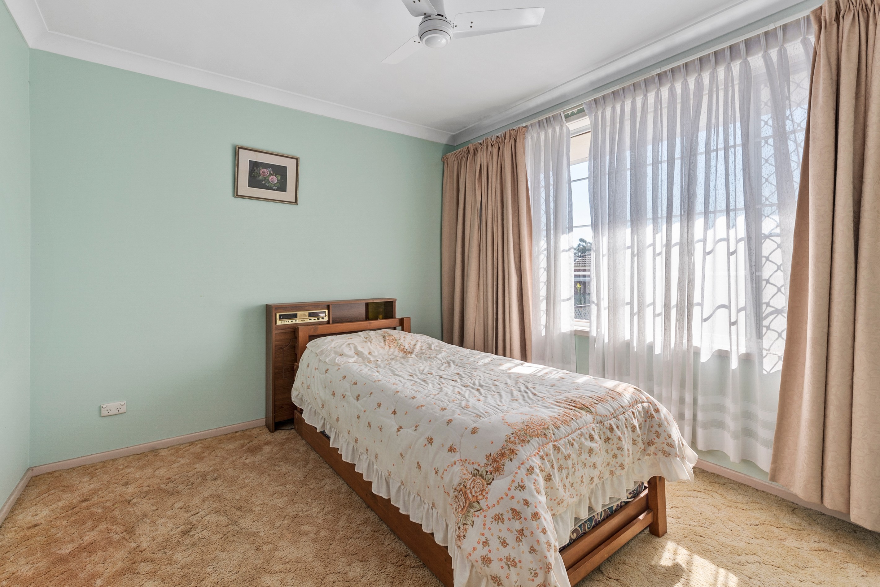 42 Cruikshank Avenue, Elderslie, NSW 2570