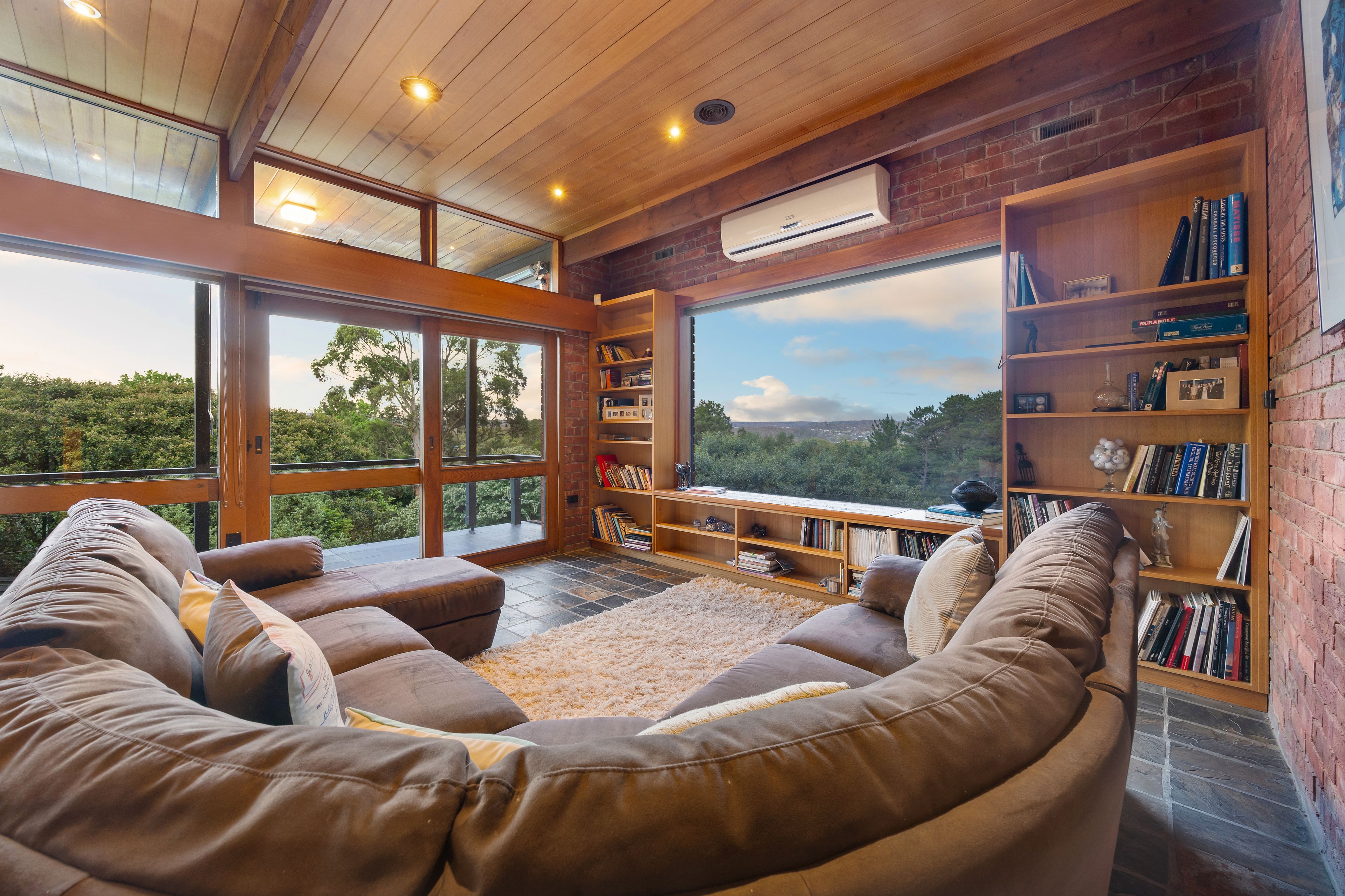 2-4 Sim Street, Black Hill, VIC 3350