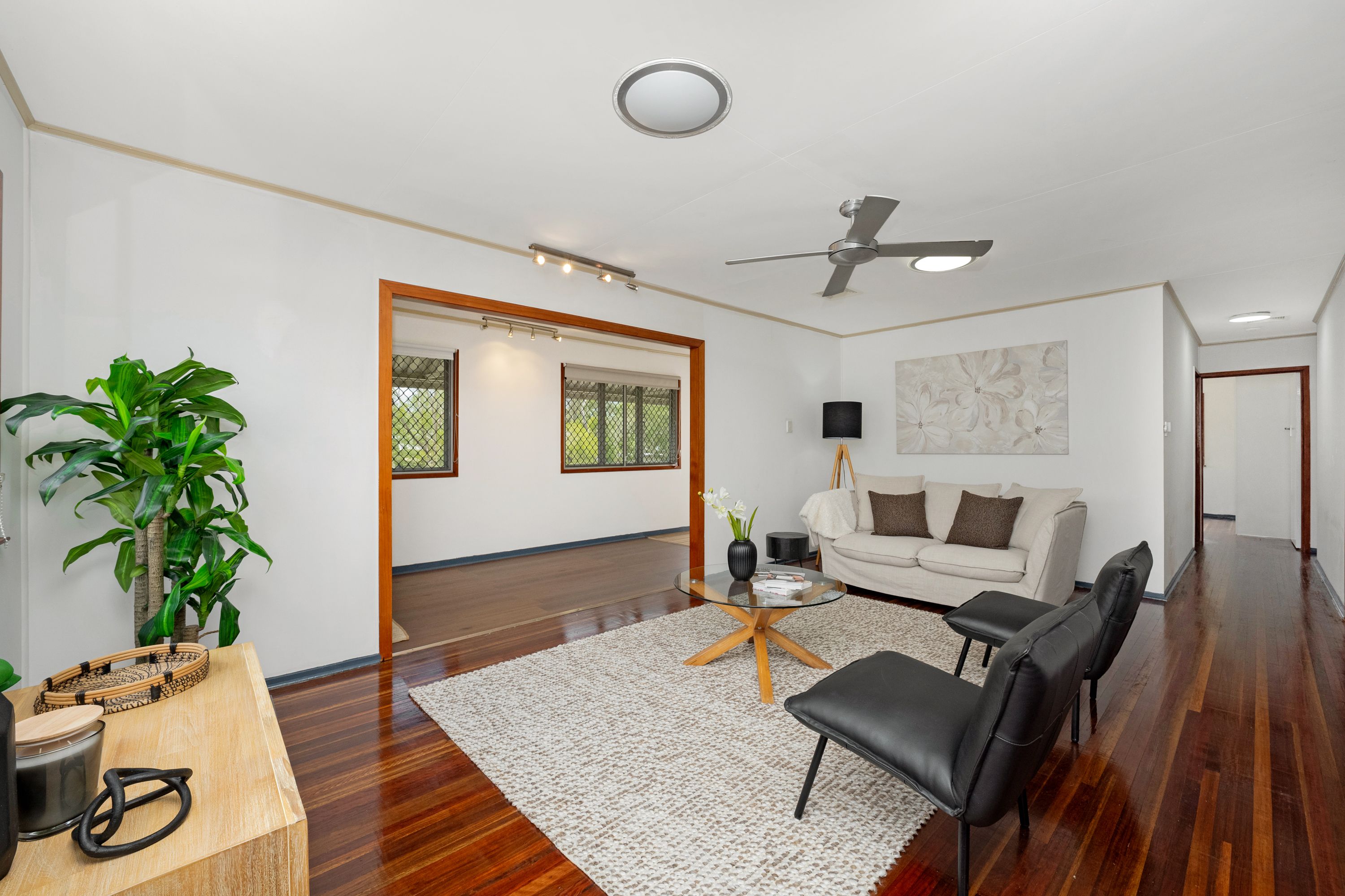433 Fulham Road — photo 10 of 23