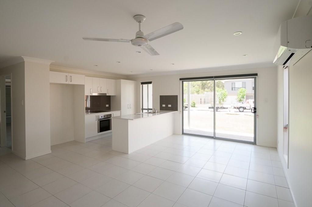 1/22 Silver Wattle Grove, Peregian Springs, QLD 4573