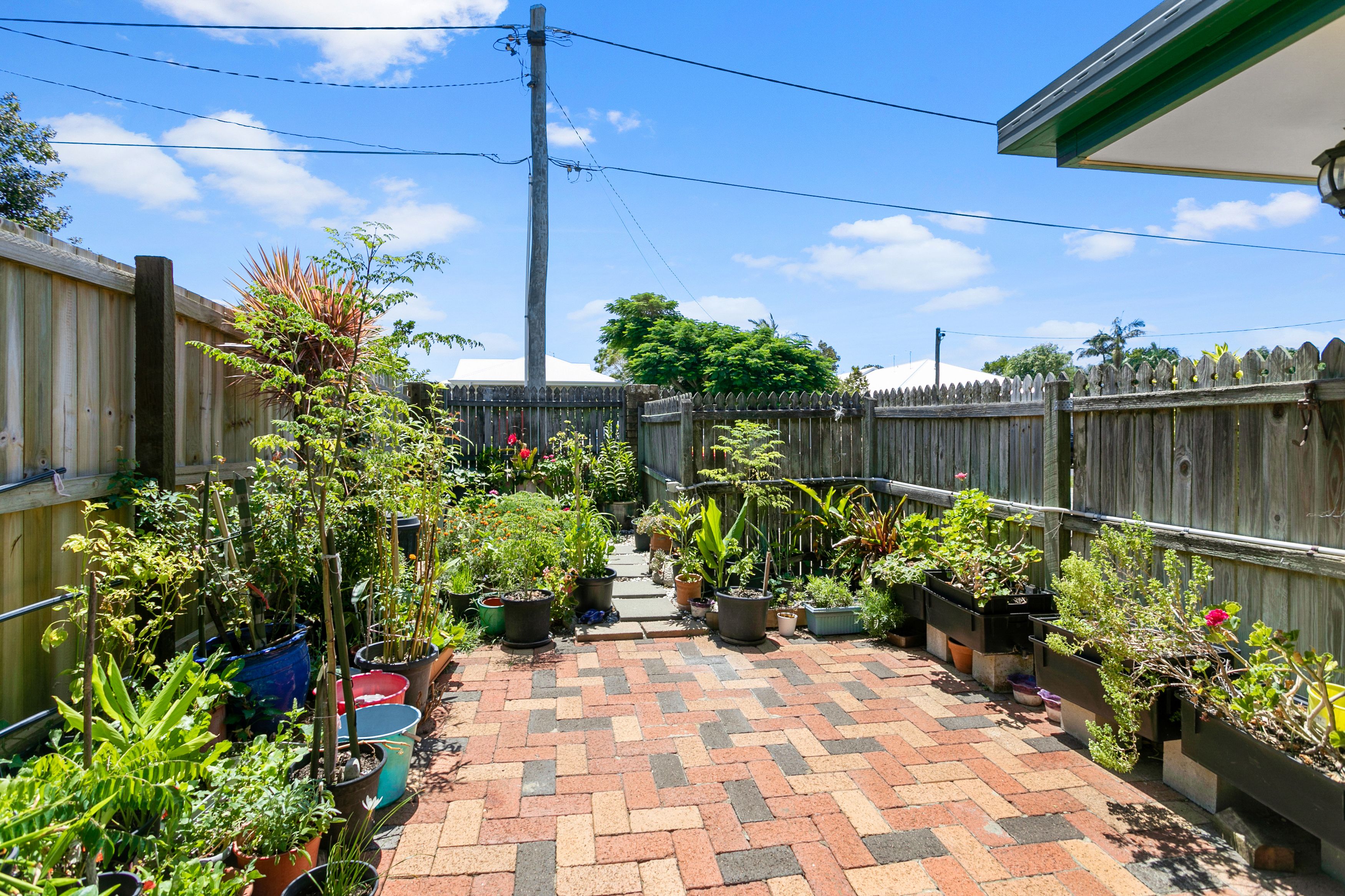 4/61 Ellen Street, Woody Point, QLD 4019 - Sold Unit - Ray White New Farm