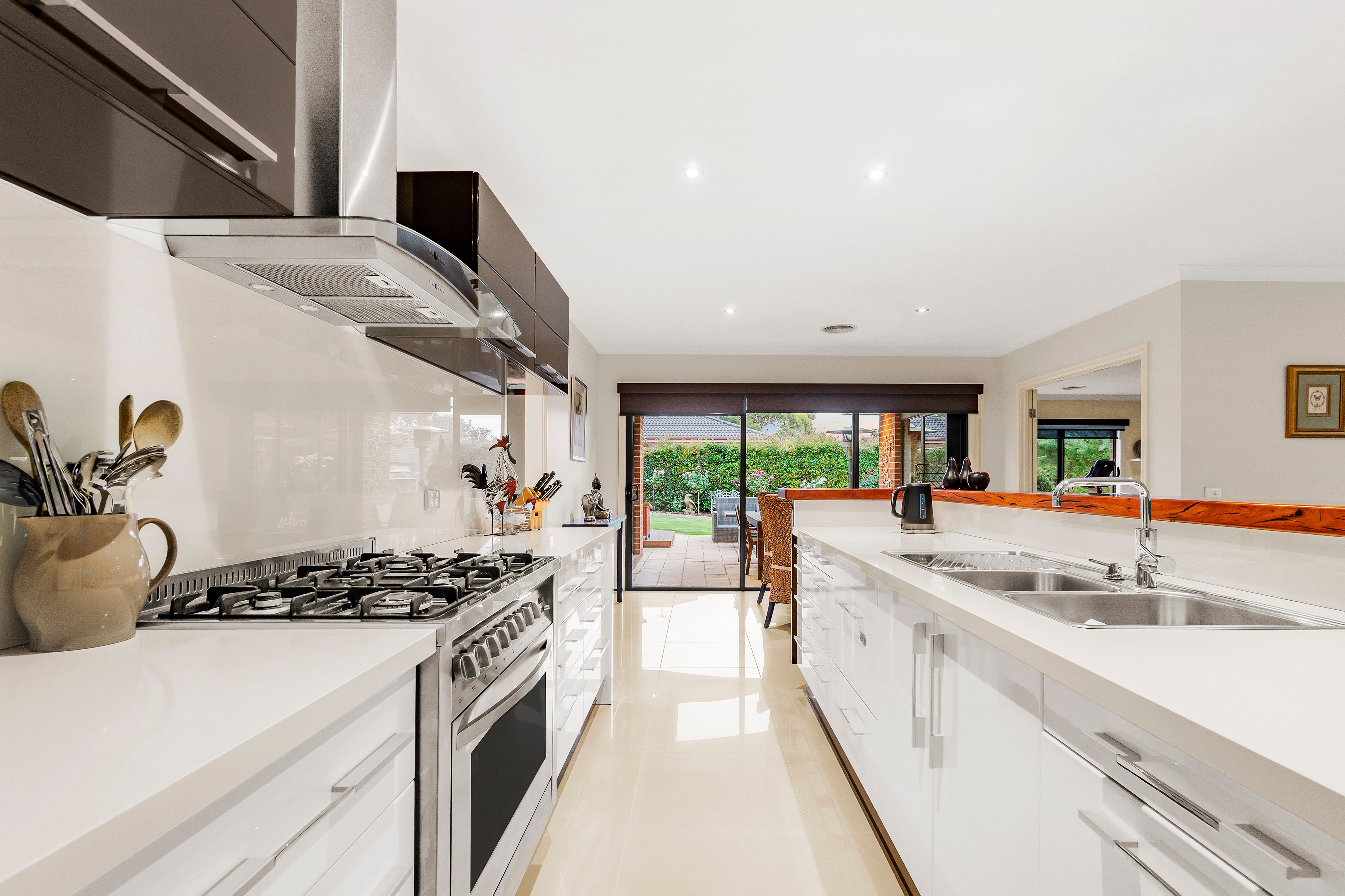 14 Butlers Road, Ferntree Gully, VIC 3156