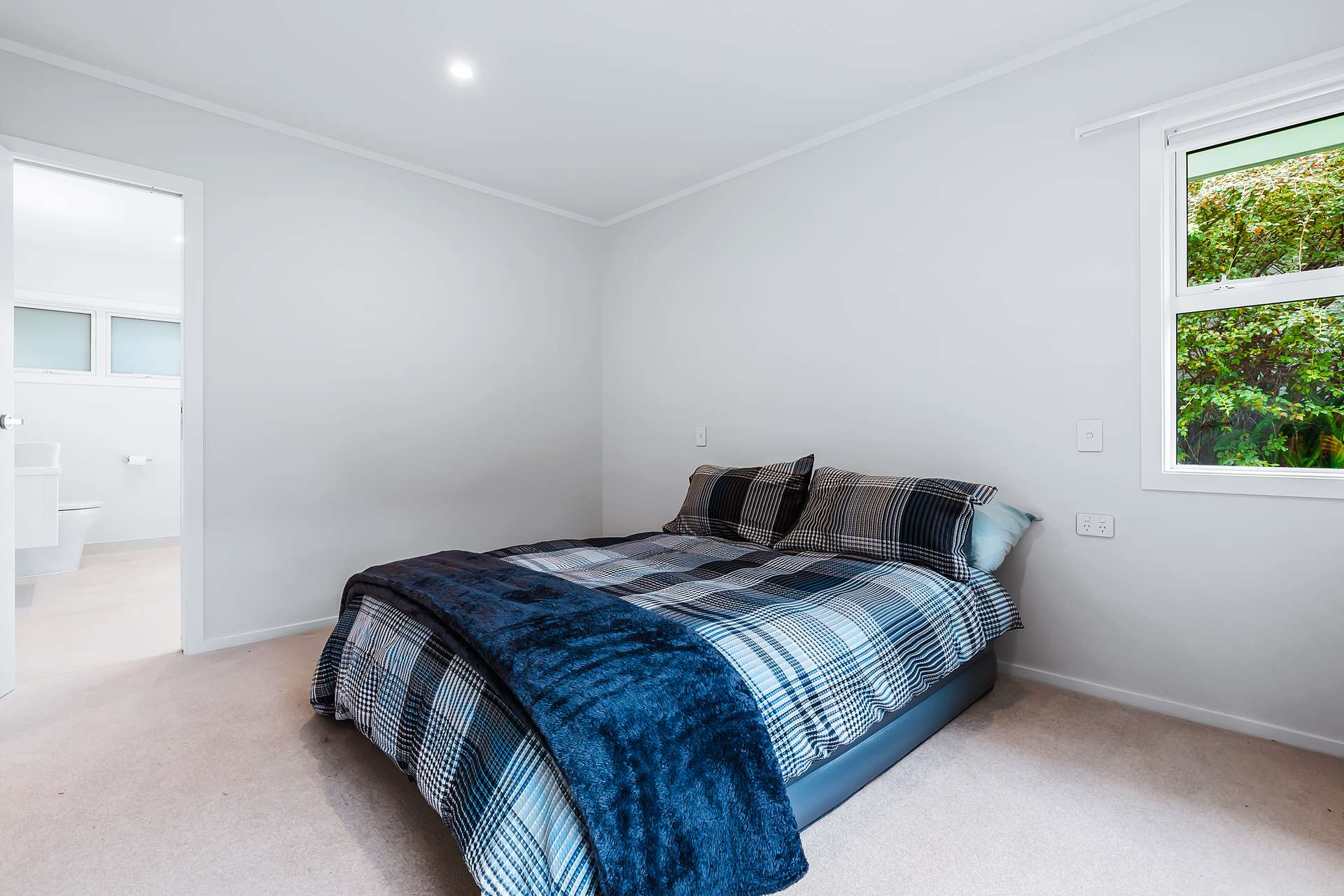 26 Arrowsmith Avenue photo 20