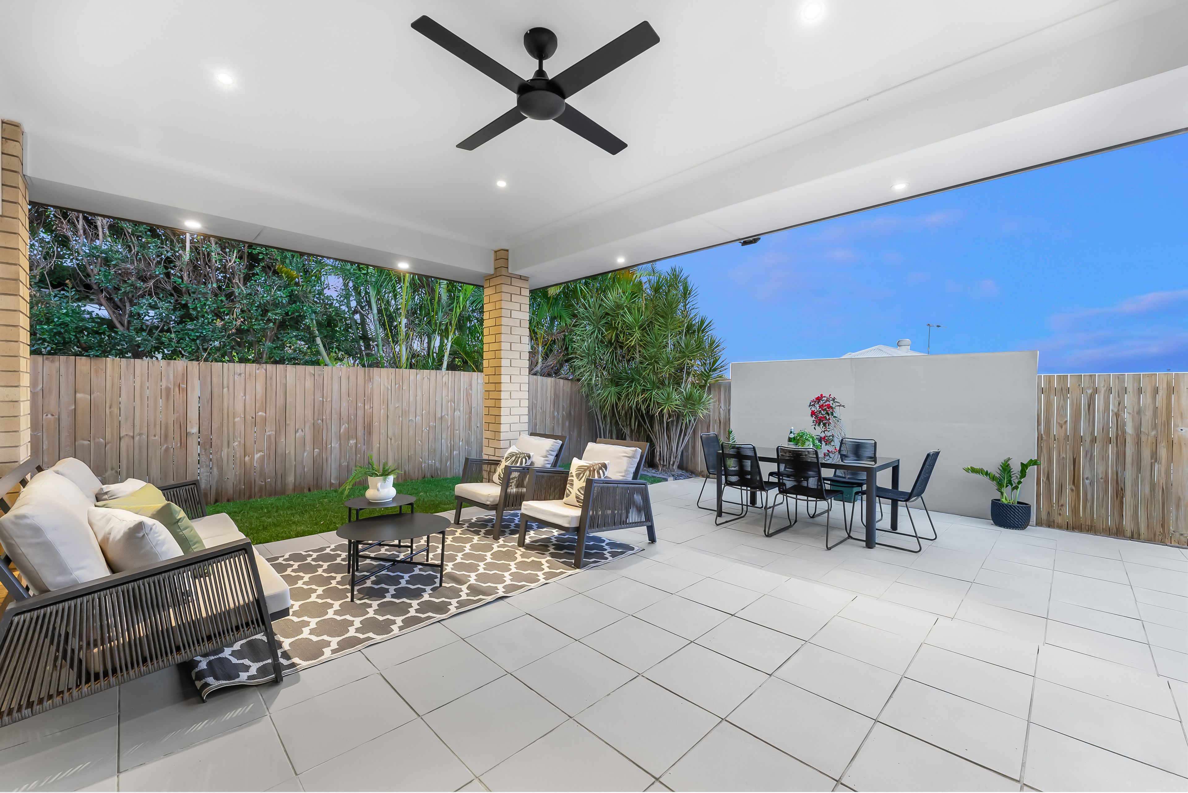 33 Daintree Circuit, North Lakes, QLD 4509