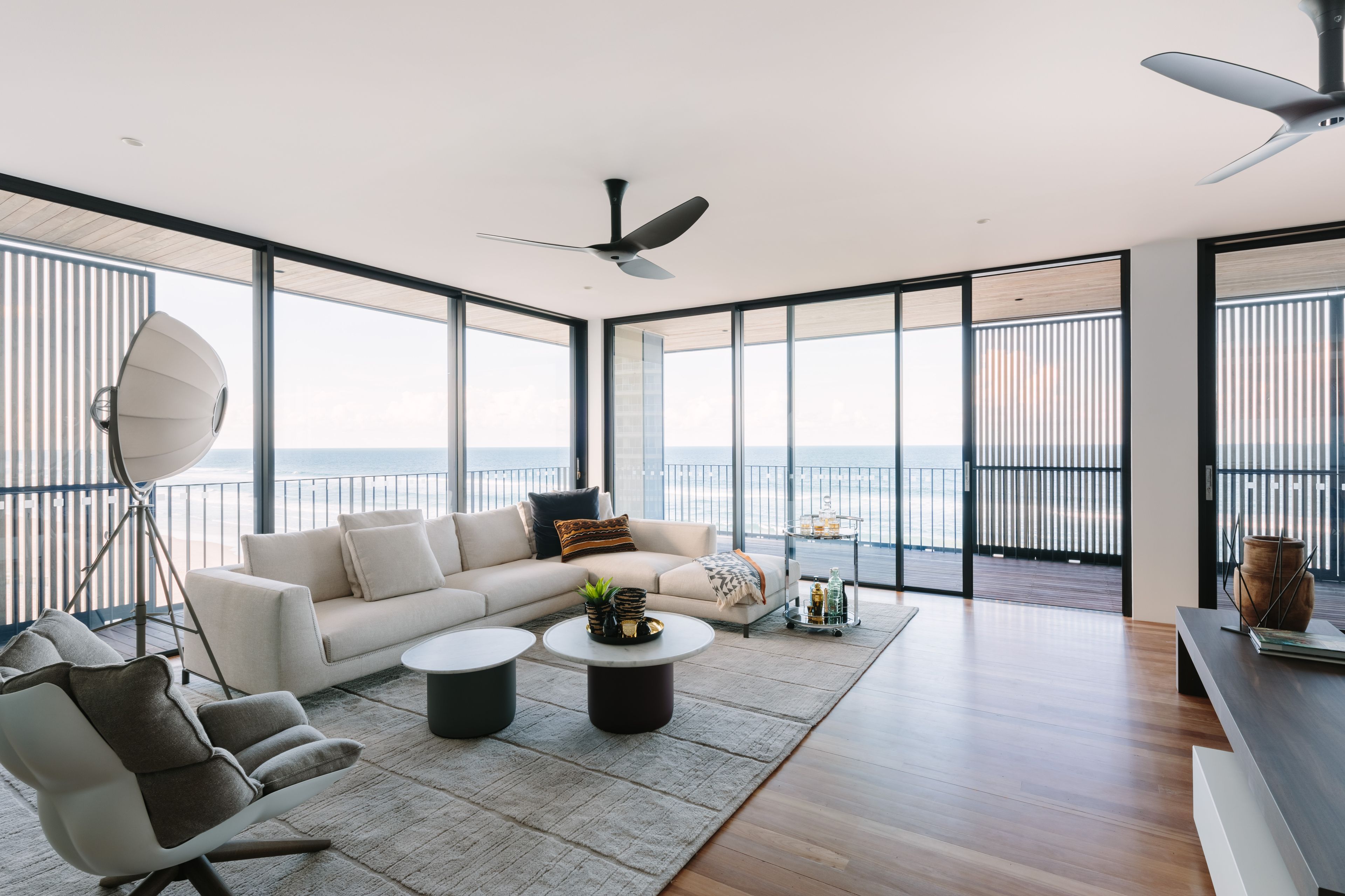 4/3565 Main Beach Parade, Main Beach, QLD 4217