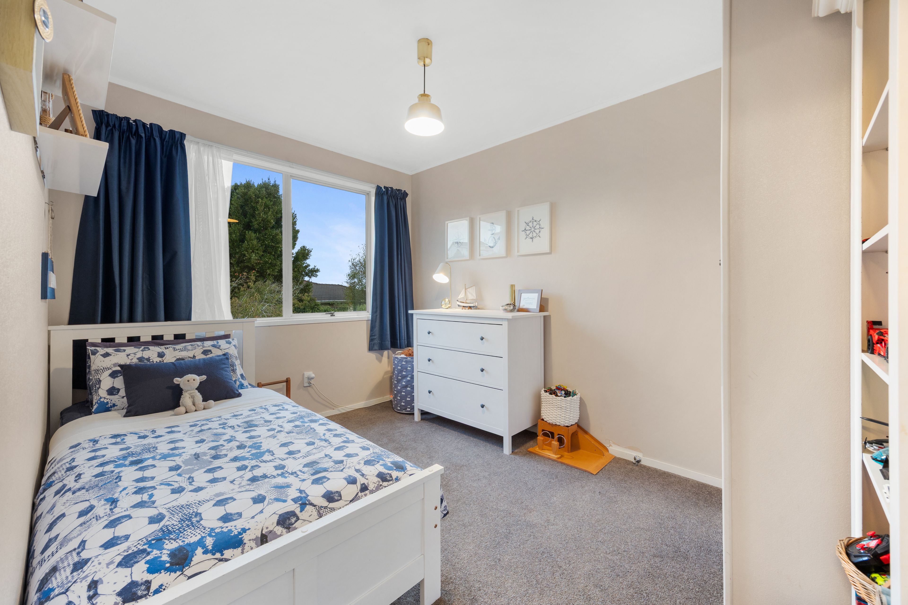 7 Glenbervie Crescent, Massey, Waitakere City