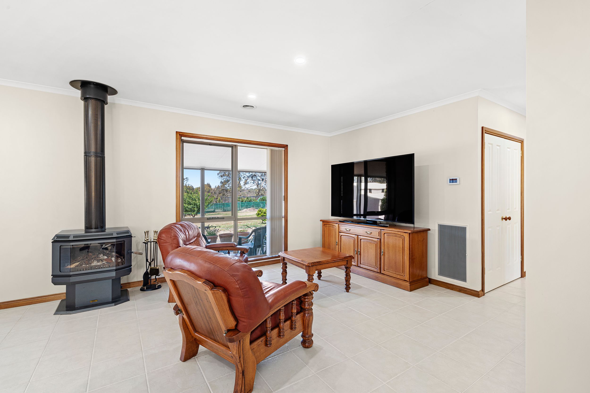 31 Field Road, Heathcote, VIC 3523 House for Sale Ray White Heathcote