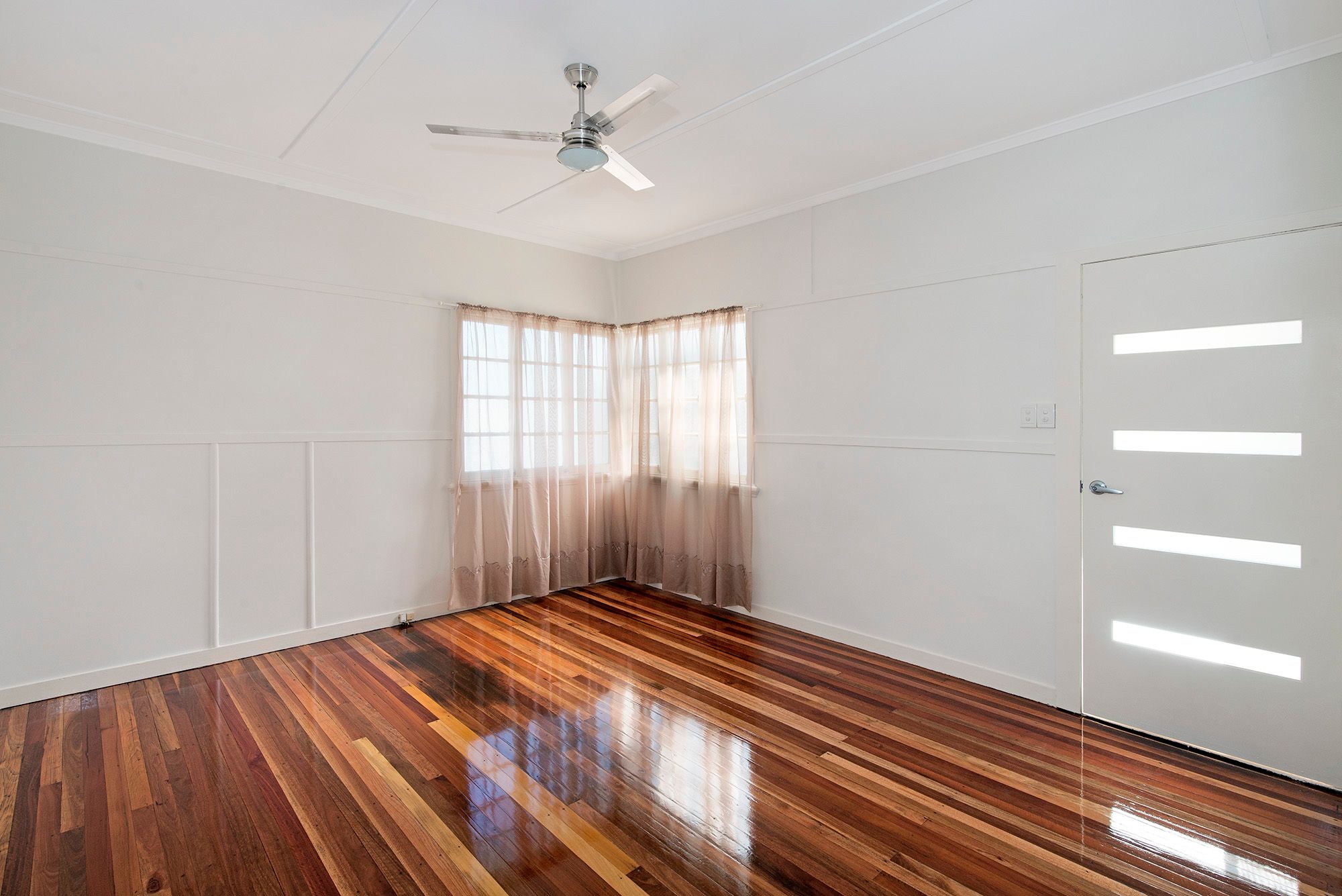 15 Midgley Street, Carina, QLD 4152