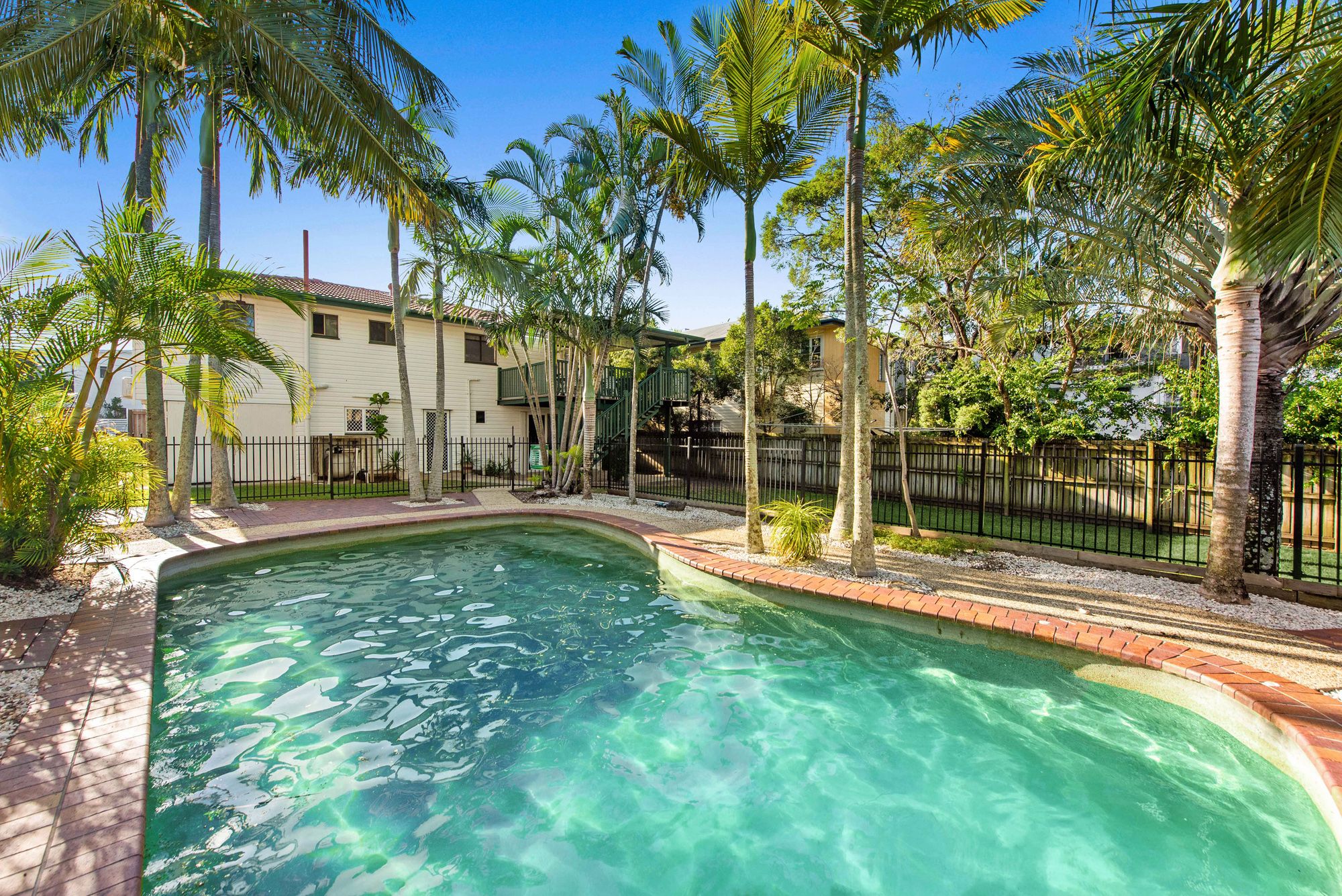 59 Dickenson Street, Carina, QLD 4152