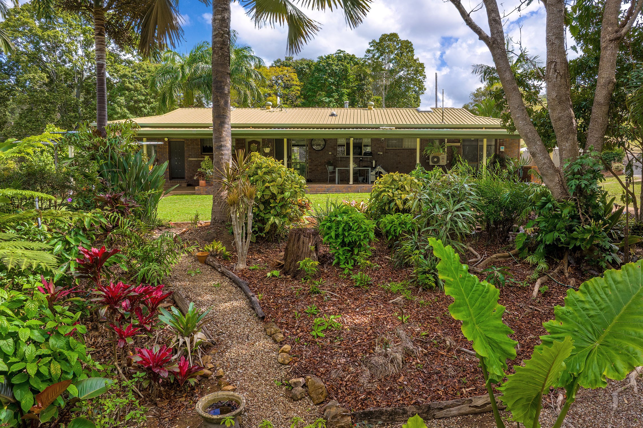 140 Horton Road, Chatsworth, QLD 4570