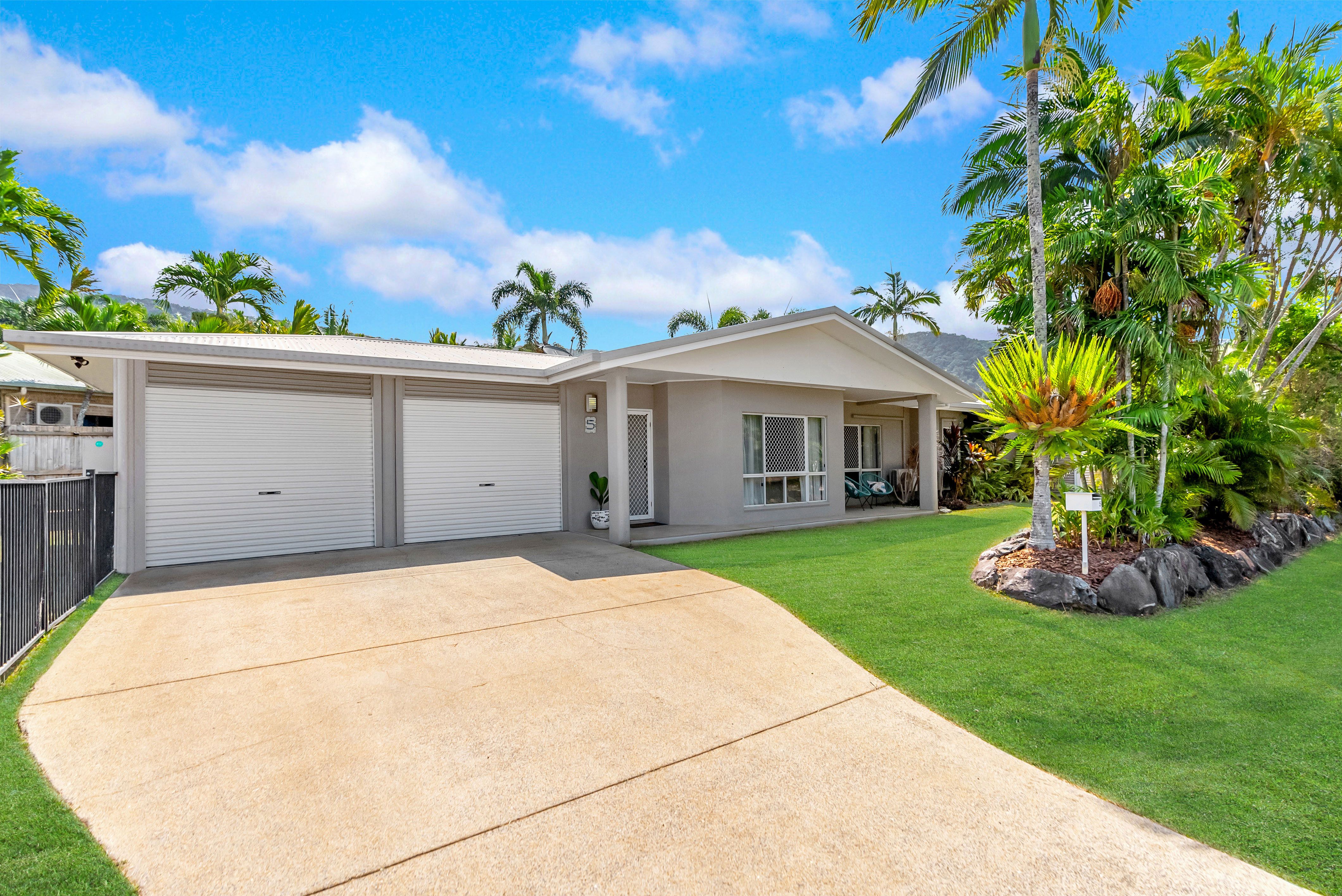 5-7 Collett Close, Kewarra Beach, QLD 4879