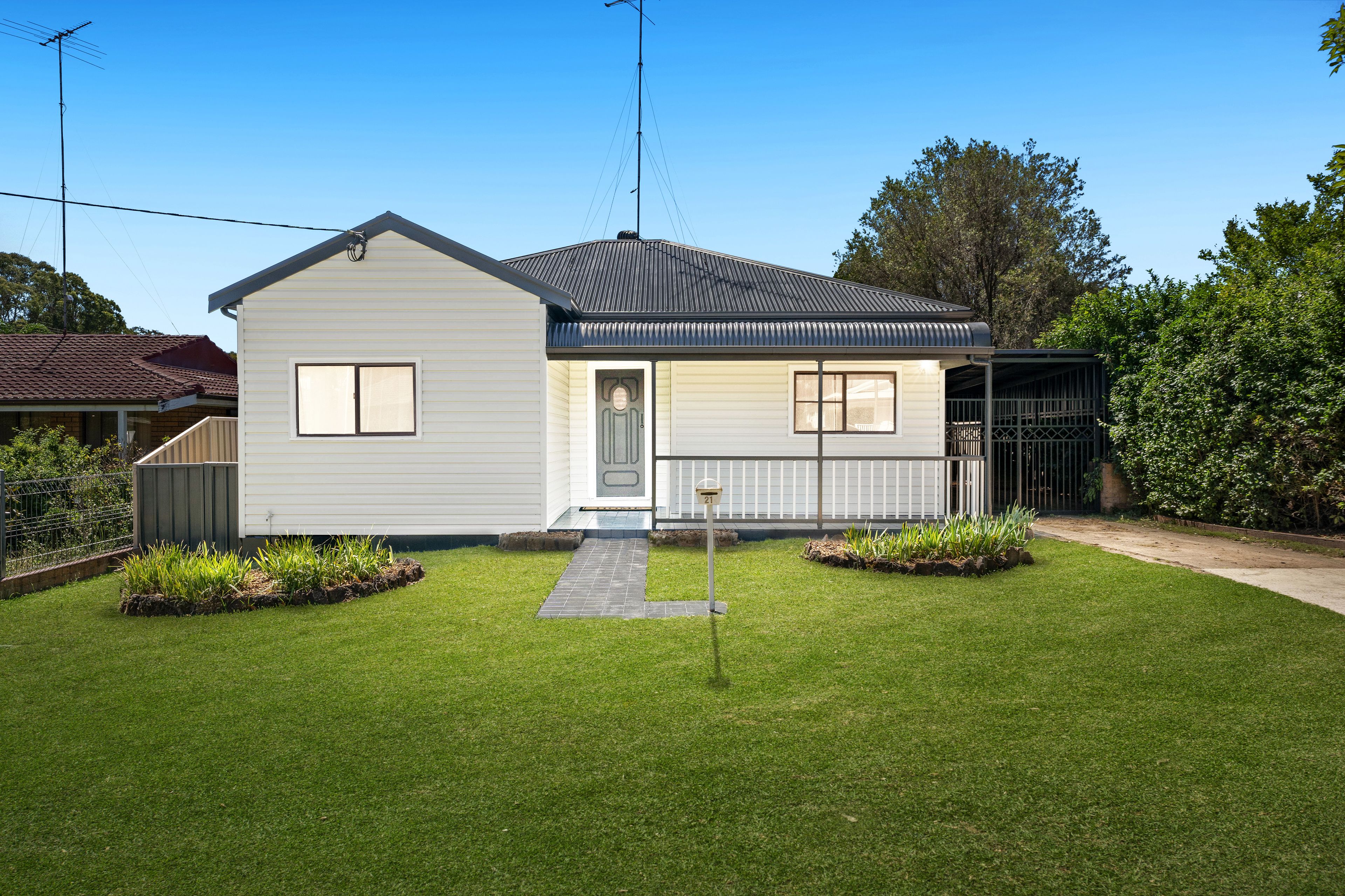 21 Gibbes Street , Regentville NSW 2745