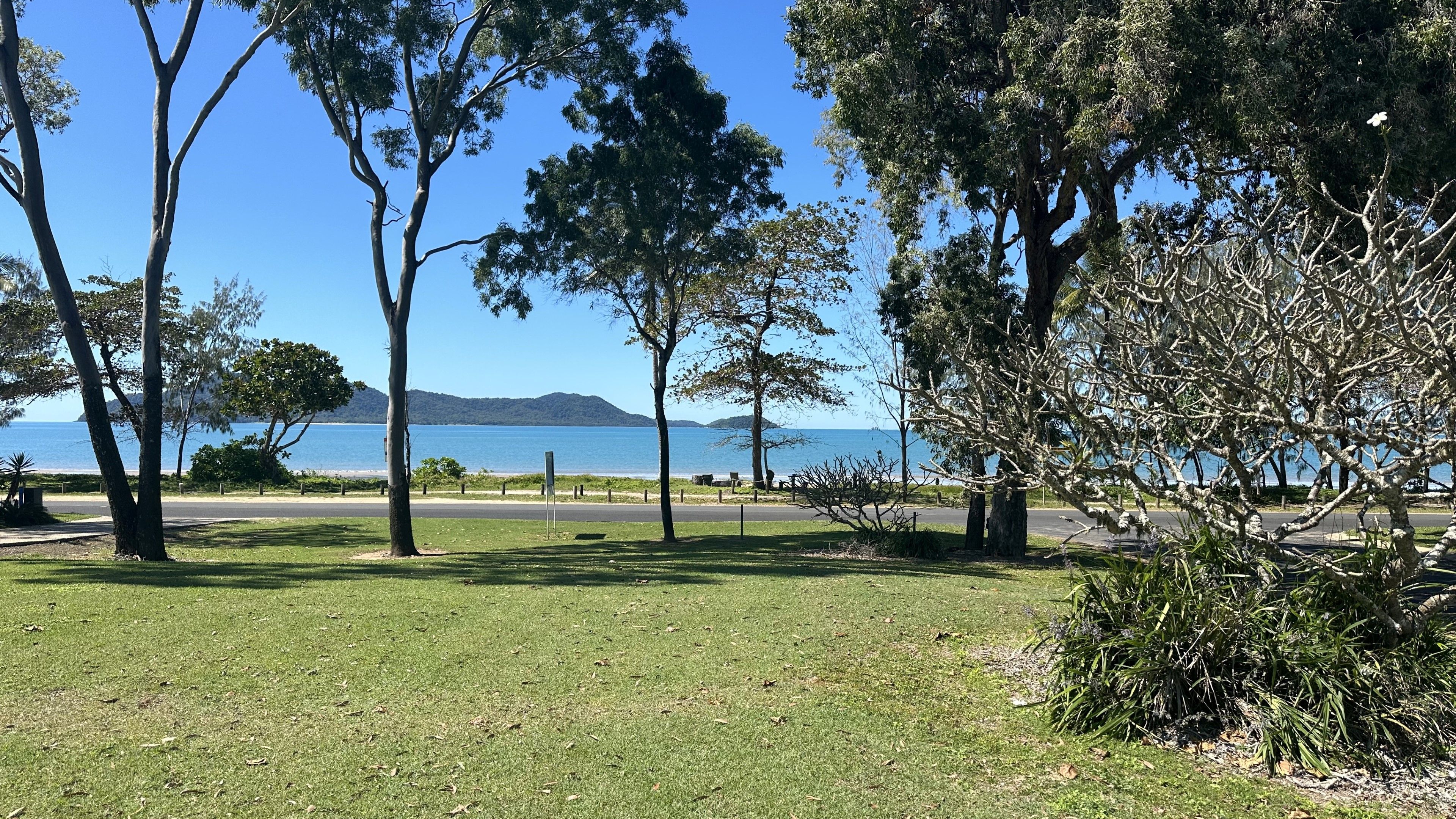Lot 4 Kennedy Esplanade, SOUTH MISSION QLD 4852