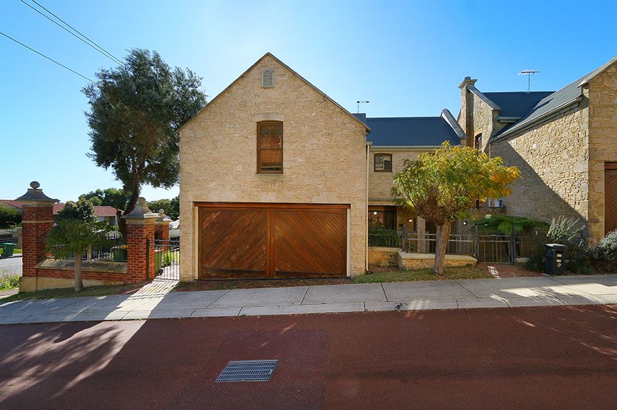 1 Aldgate Place, East Fremantle, WA 6158