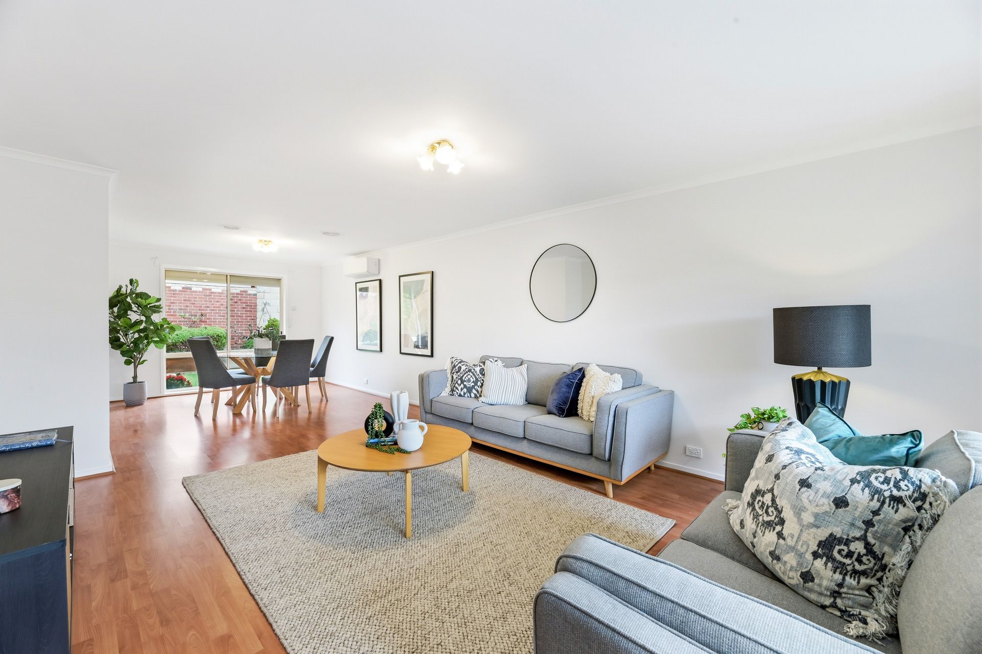 2/4 Hammence Street, Glen Waverley, VIC 3150