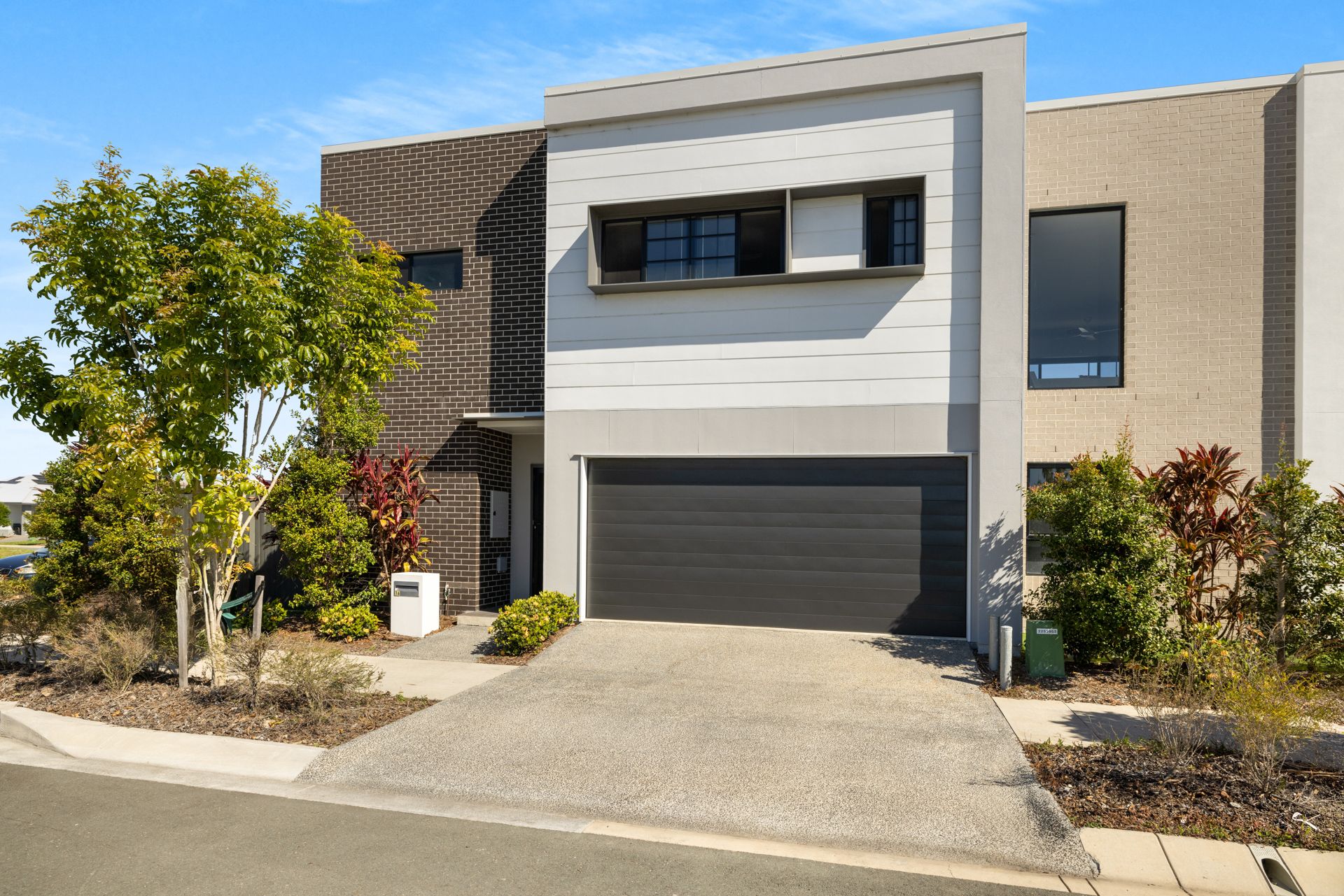 16 Goulburn Crescent — photo 5 of 13