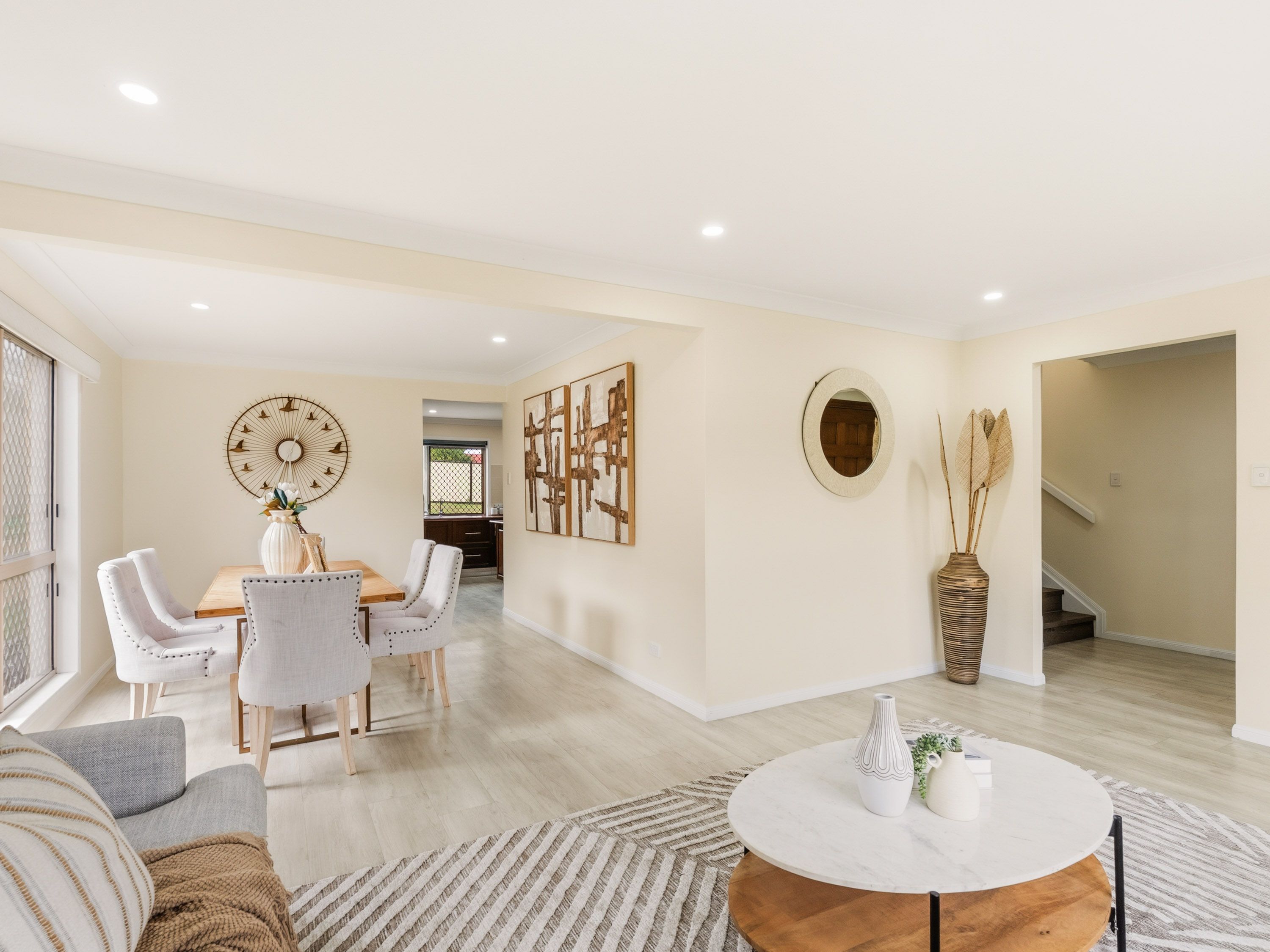 60 Chateau Street — photo 4 of 27