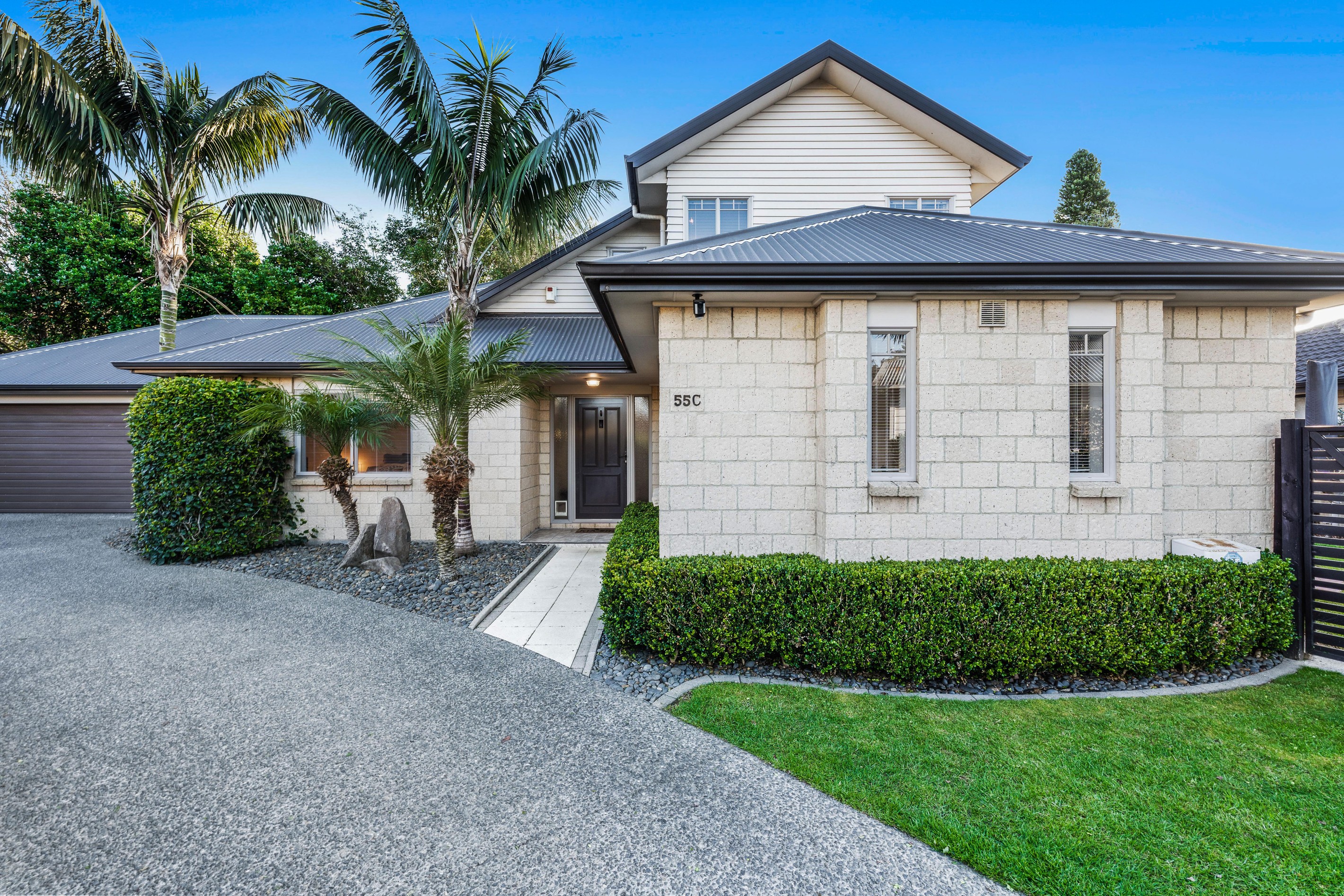 55C Landscape Road, Papatoetoe, Manukau City