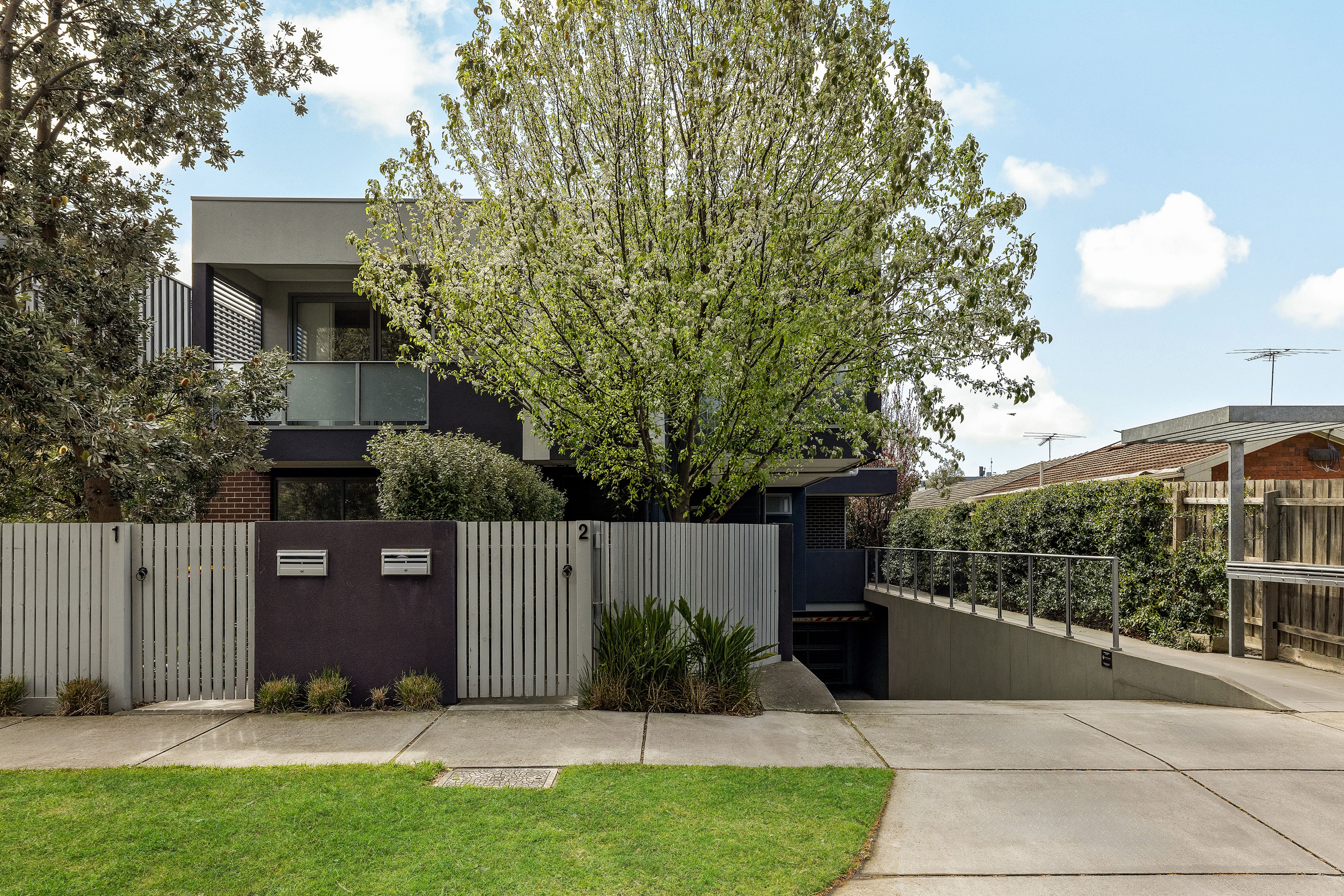 2/34 Jean Street — photo from Ray White The Bayside Group