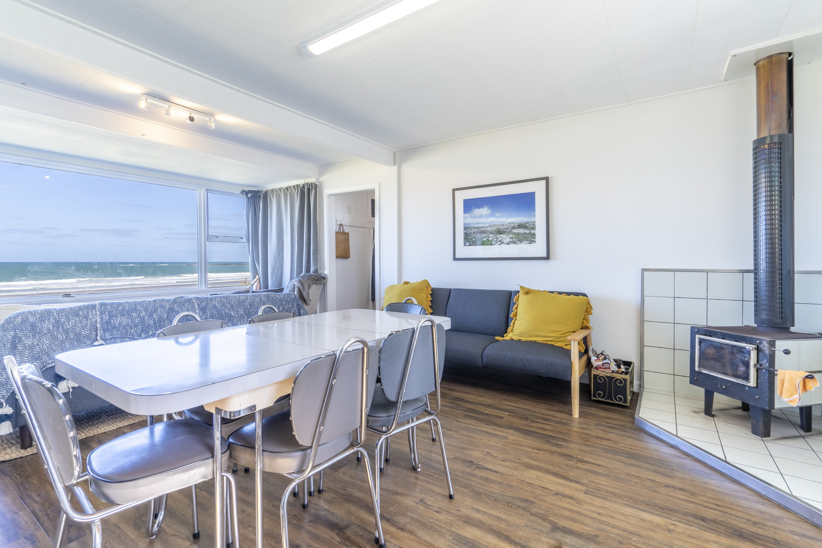 467 Waikawa Curio Bay Road, Tokanui, Southland District