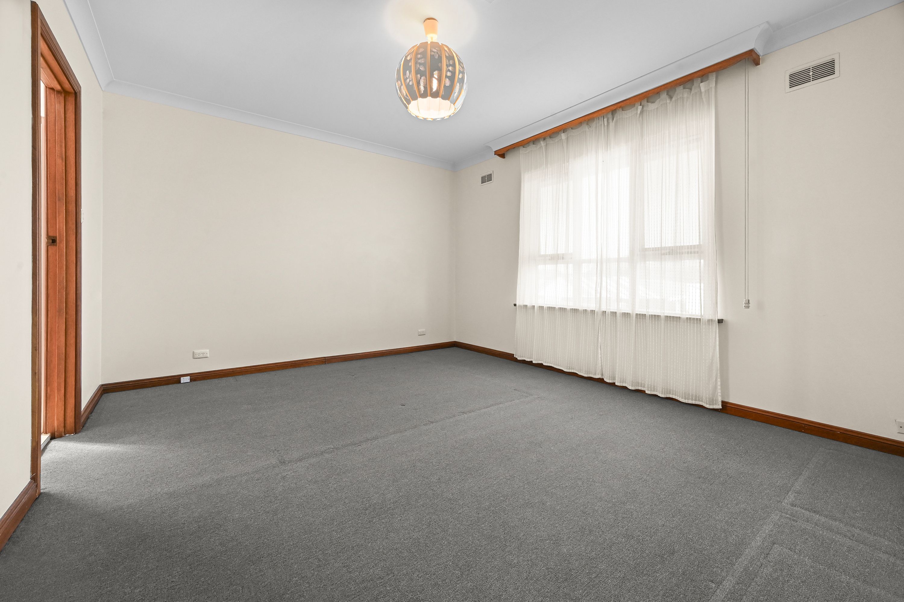6 Lake View Avenue — photo 10 of 22