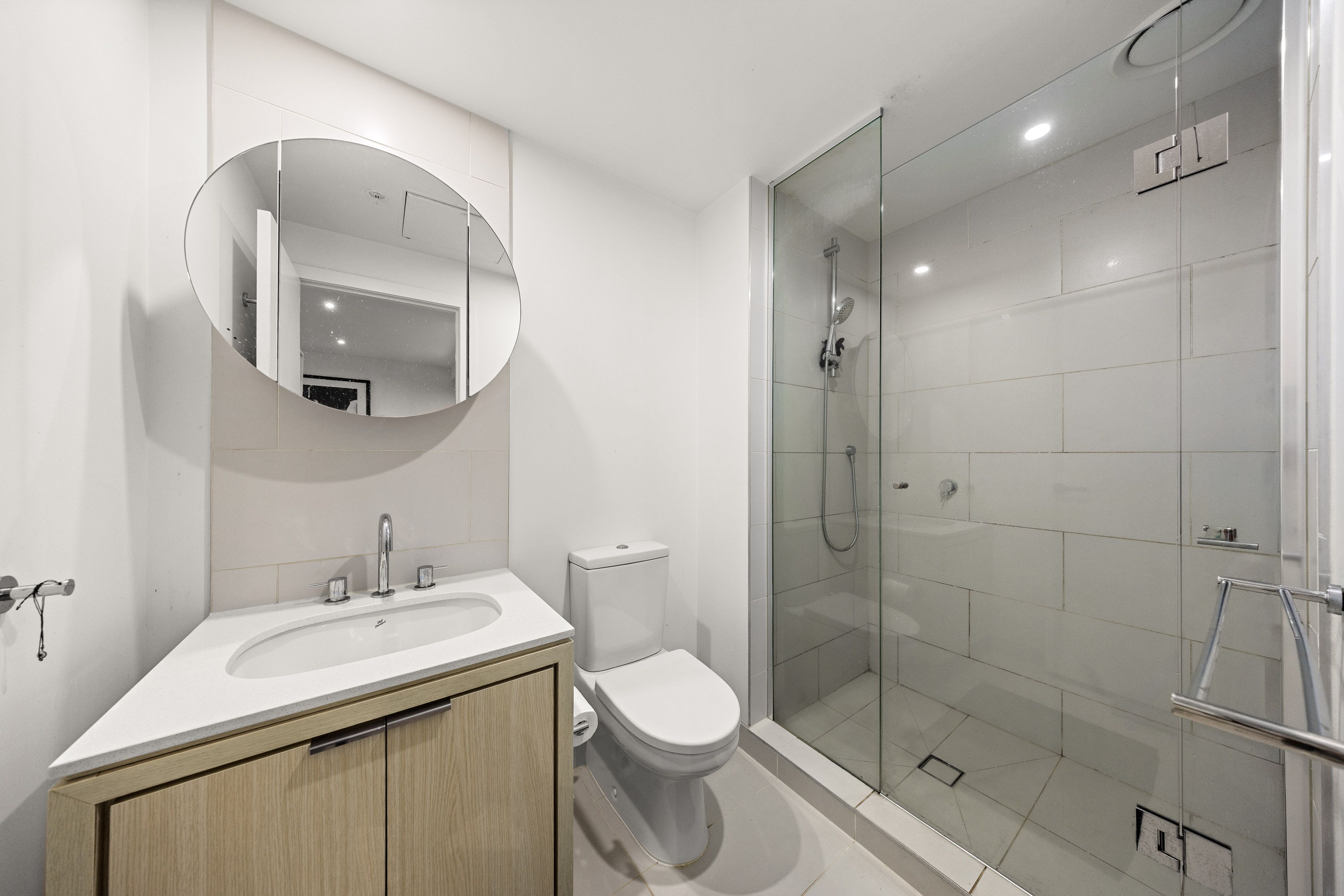 1201/135 City Road — photo 10 of 16