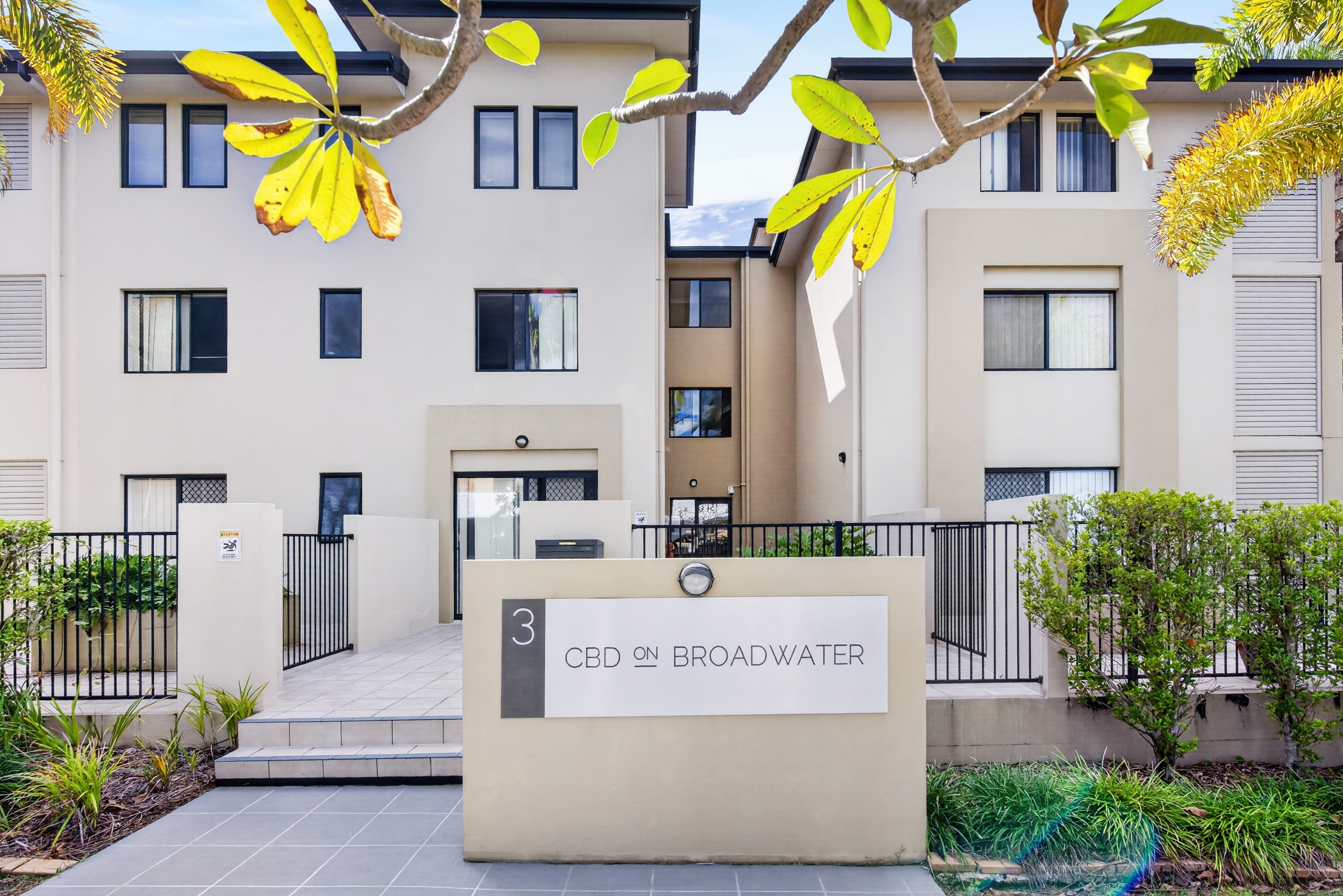 1/3 Tate Street, Southport, QLD 4215