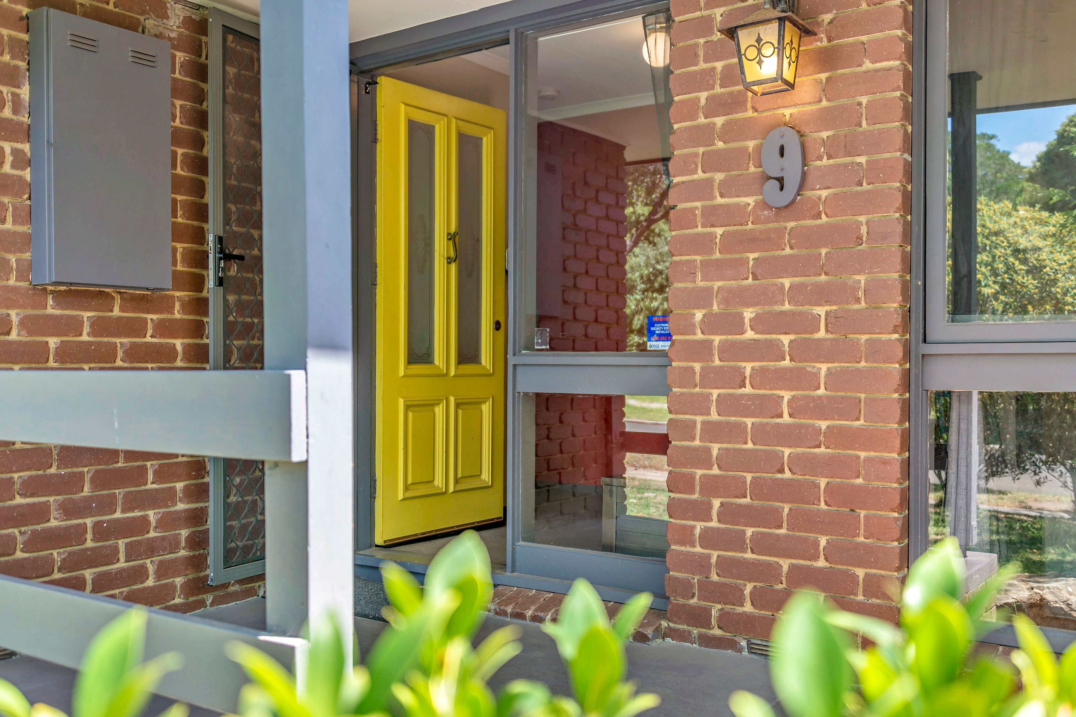 9 Chamouni Court, Frankston, VIC 3199
