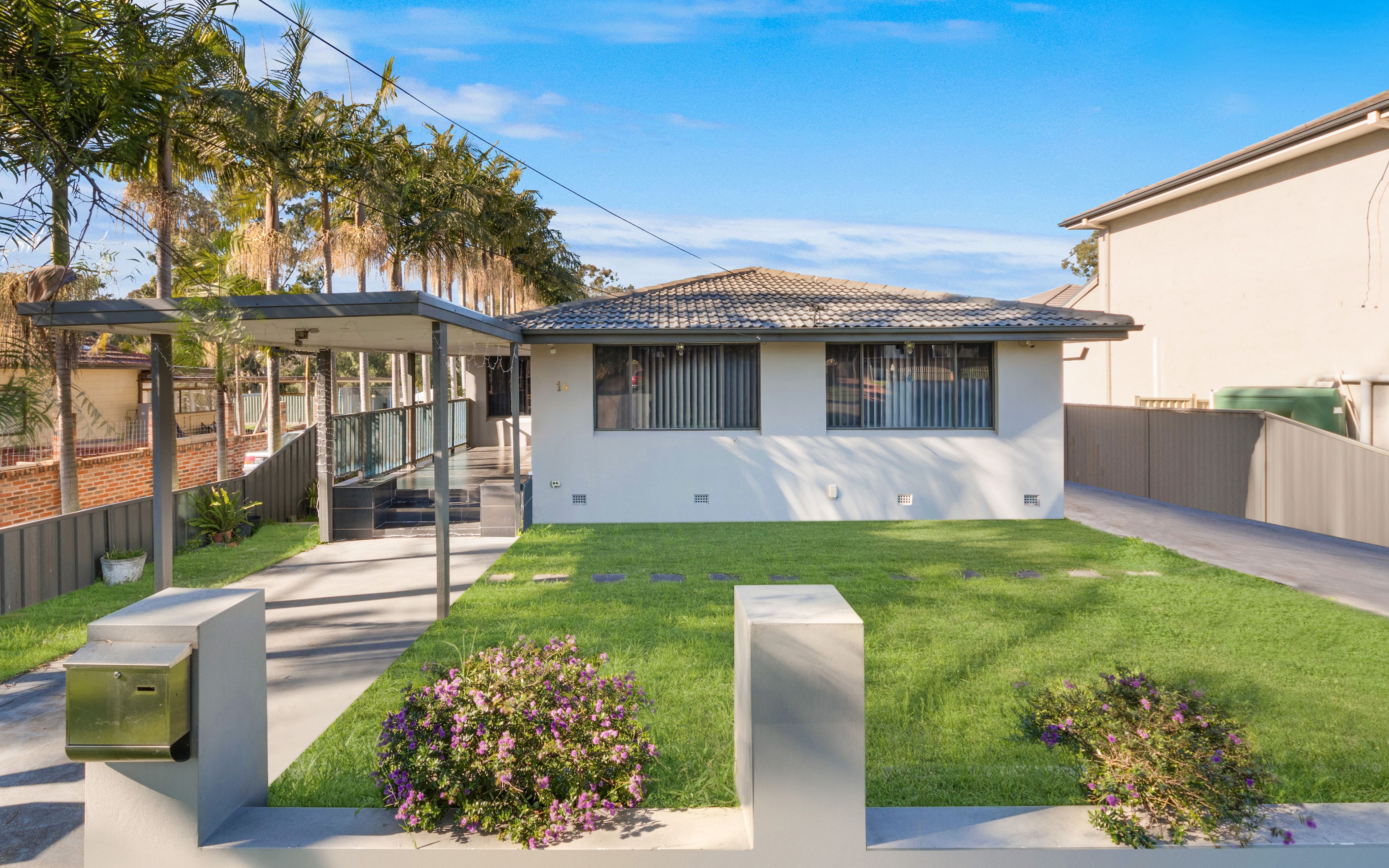 14 Myee Road, Macquarie Fields, NSW 2564