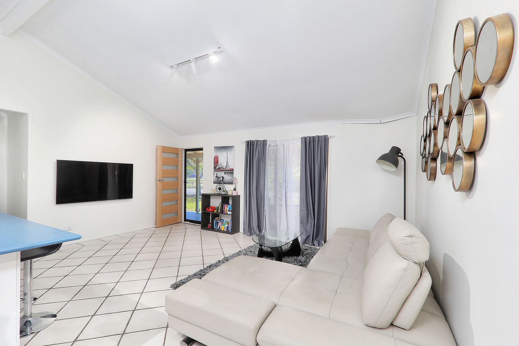 85 Stackpole Street, Wishart, QLD 4122