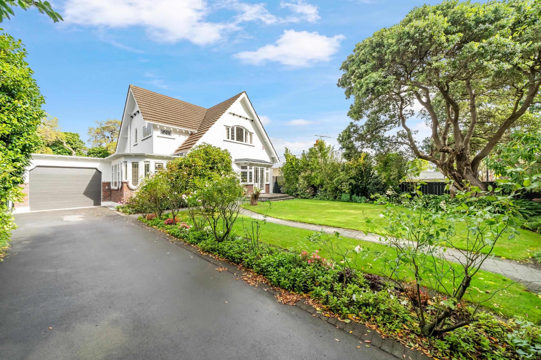 24 St Albans Grove, Woburn, Lower Hutt City