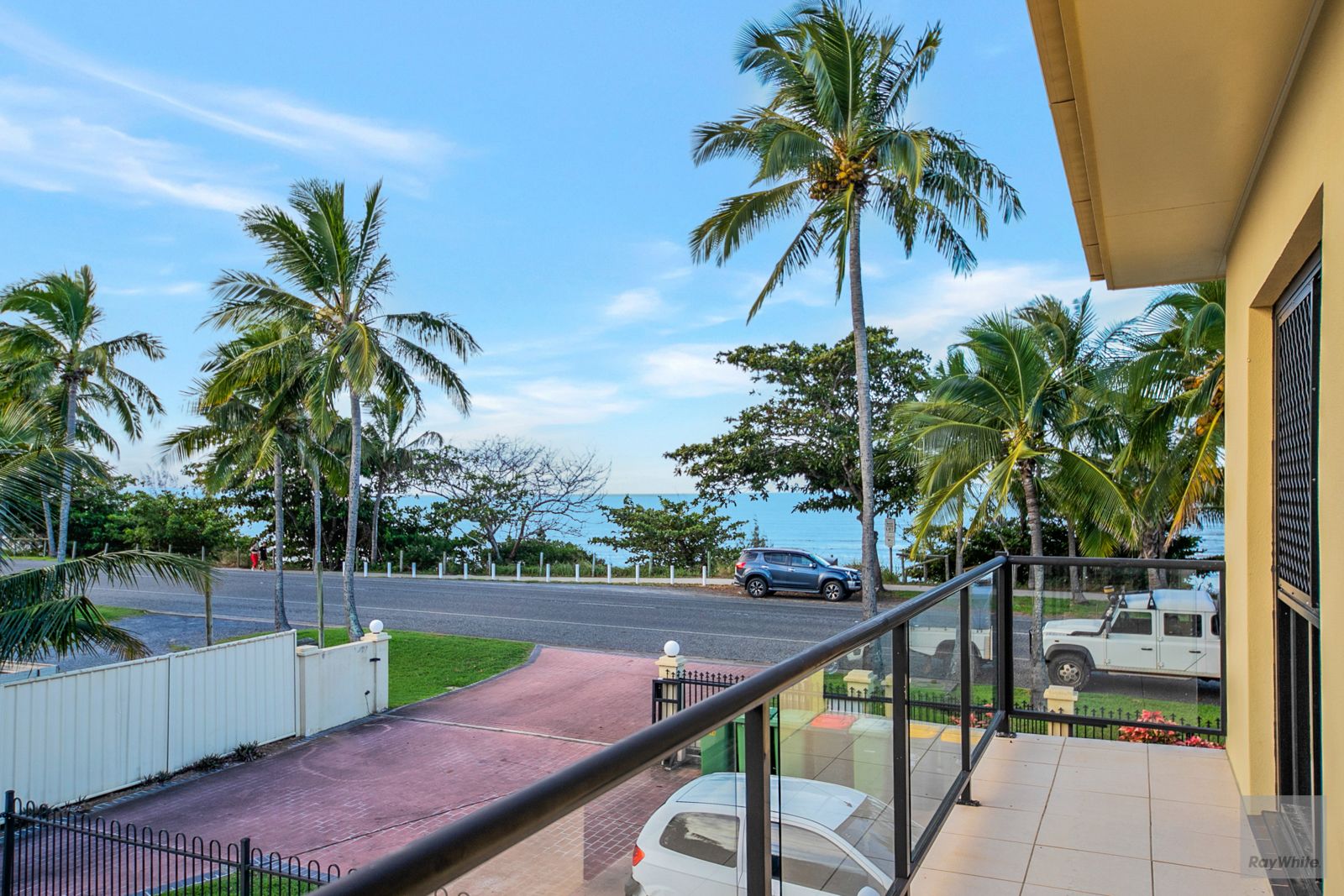2/168 Scenic Highway, Lammermoor, QLD 4703