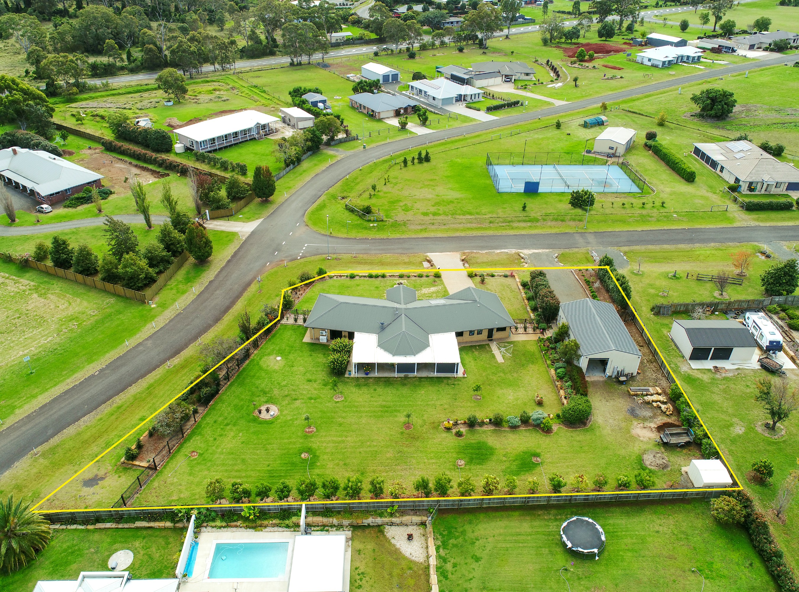 9 Somerset Crescent, Cawdor, QLD 4352