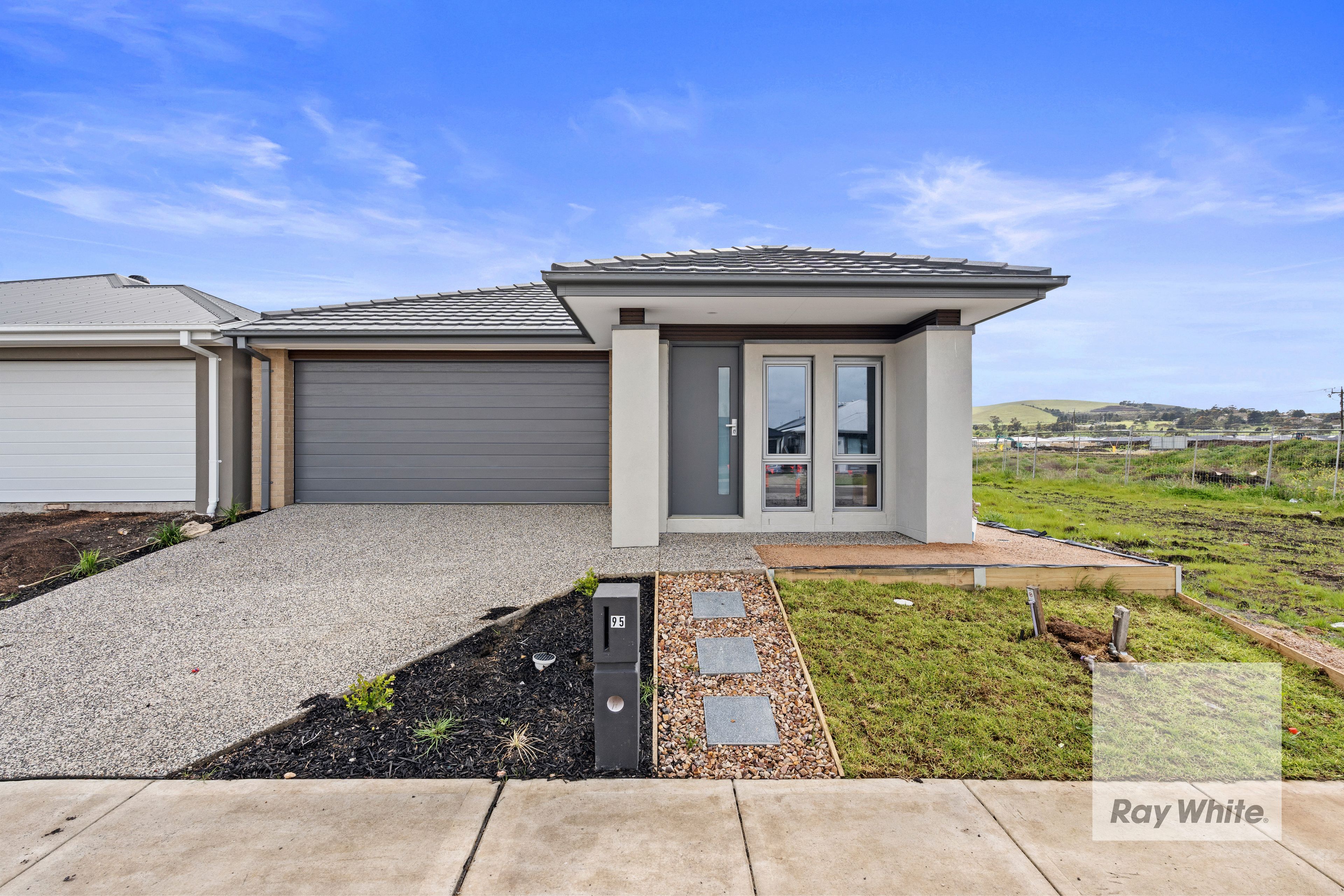 95 Whiteside Street — photo from Ray White Bundoora