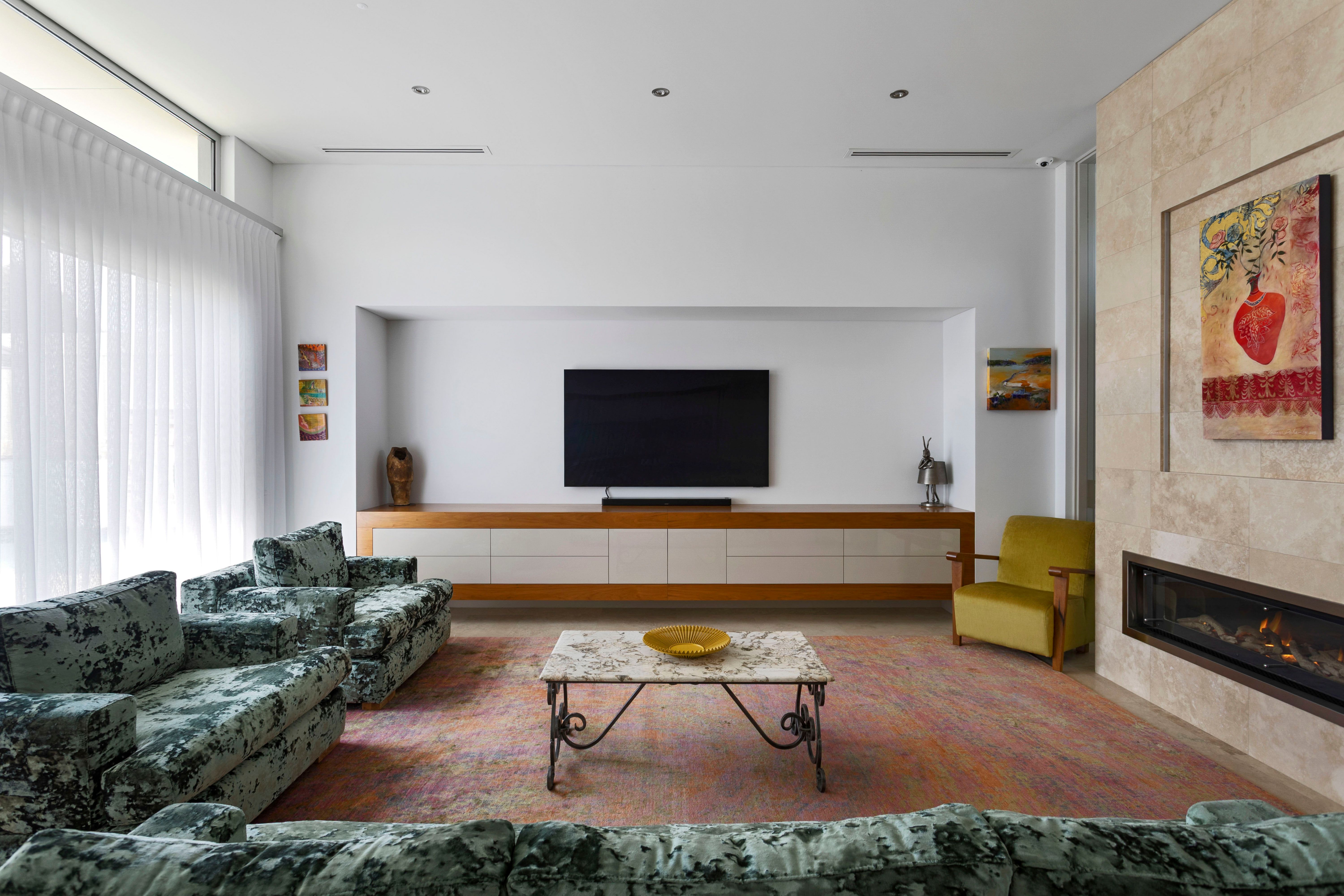 2 Norbury Crescent — photo 10 of 30