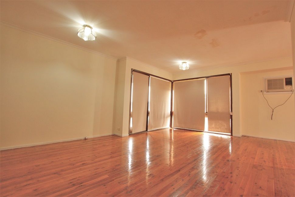 1 Nell Place, Ambarvale, NSW 2560