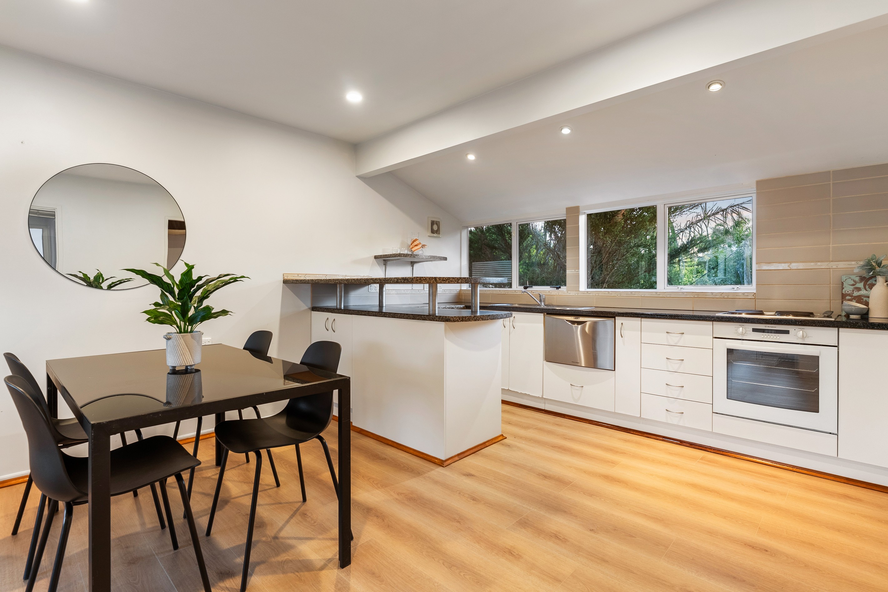 2/20 Northumberland Avenue, Belmont, North Shore City