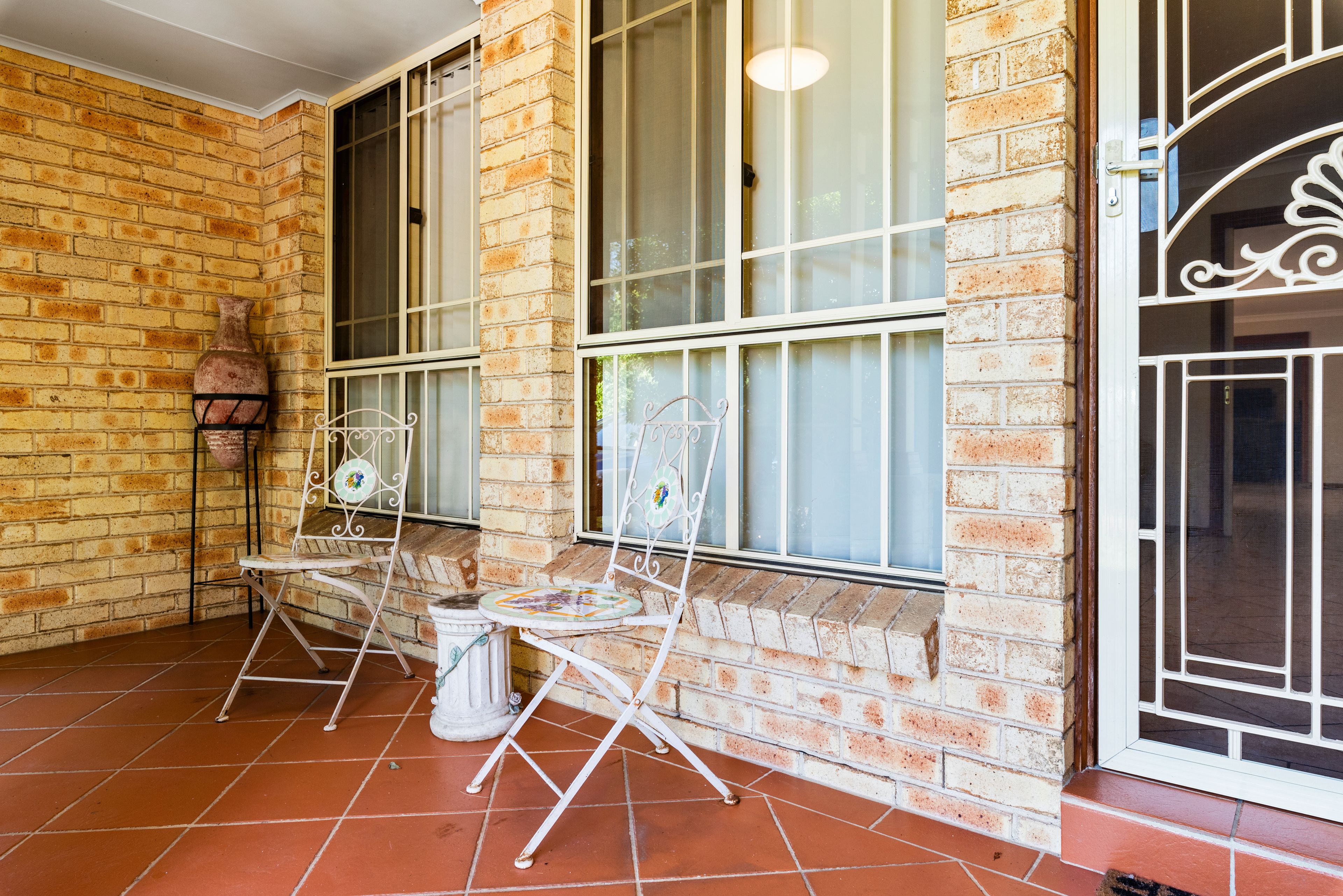 50 William Mannix Avenue, Currans Hill, NSW 2567