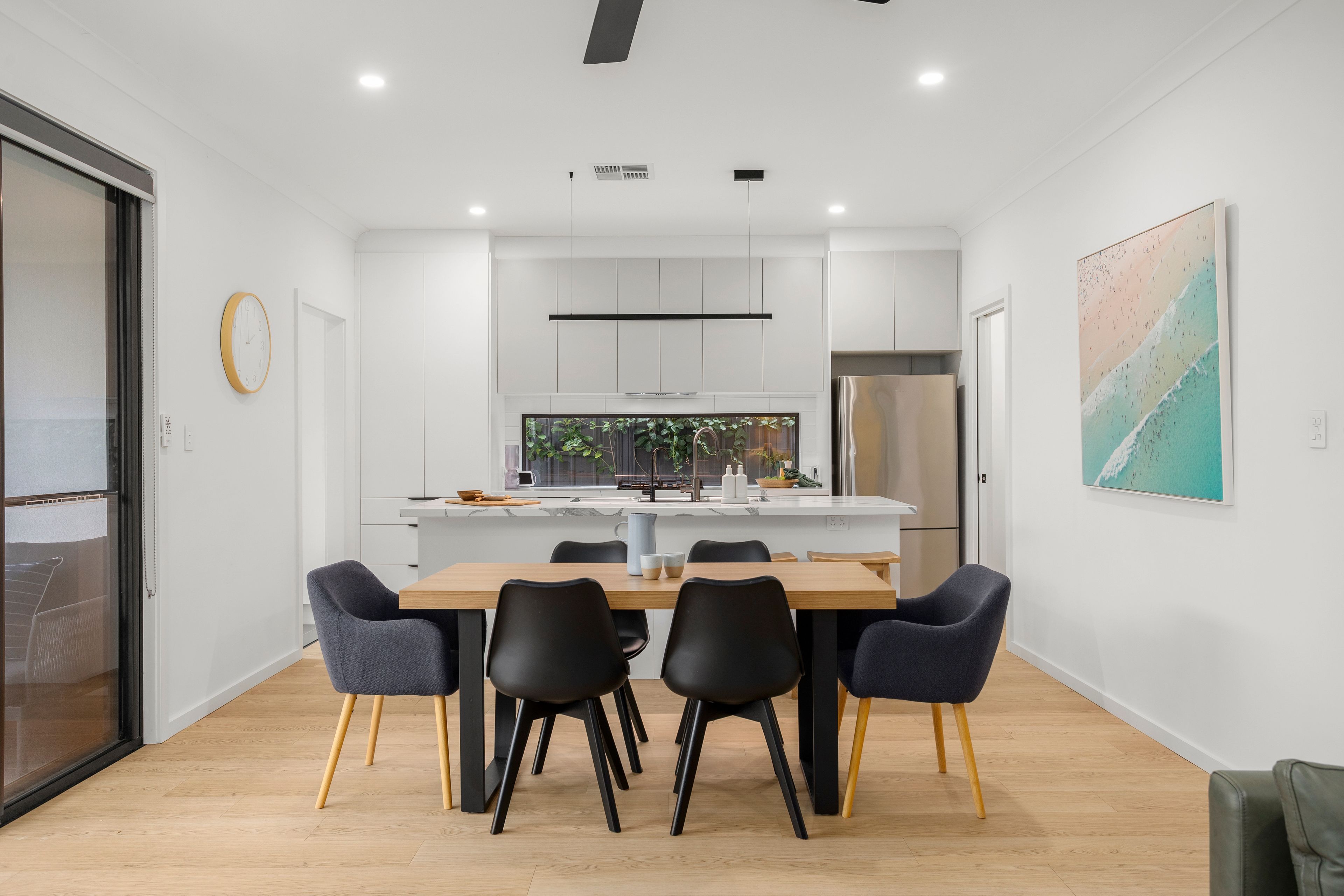 11 Jeffrey Avenue — photo 4 of 21