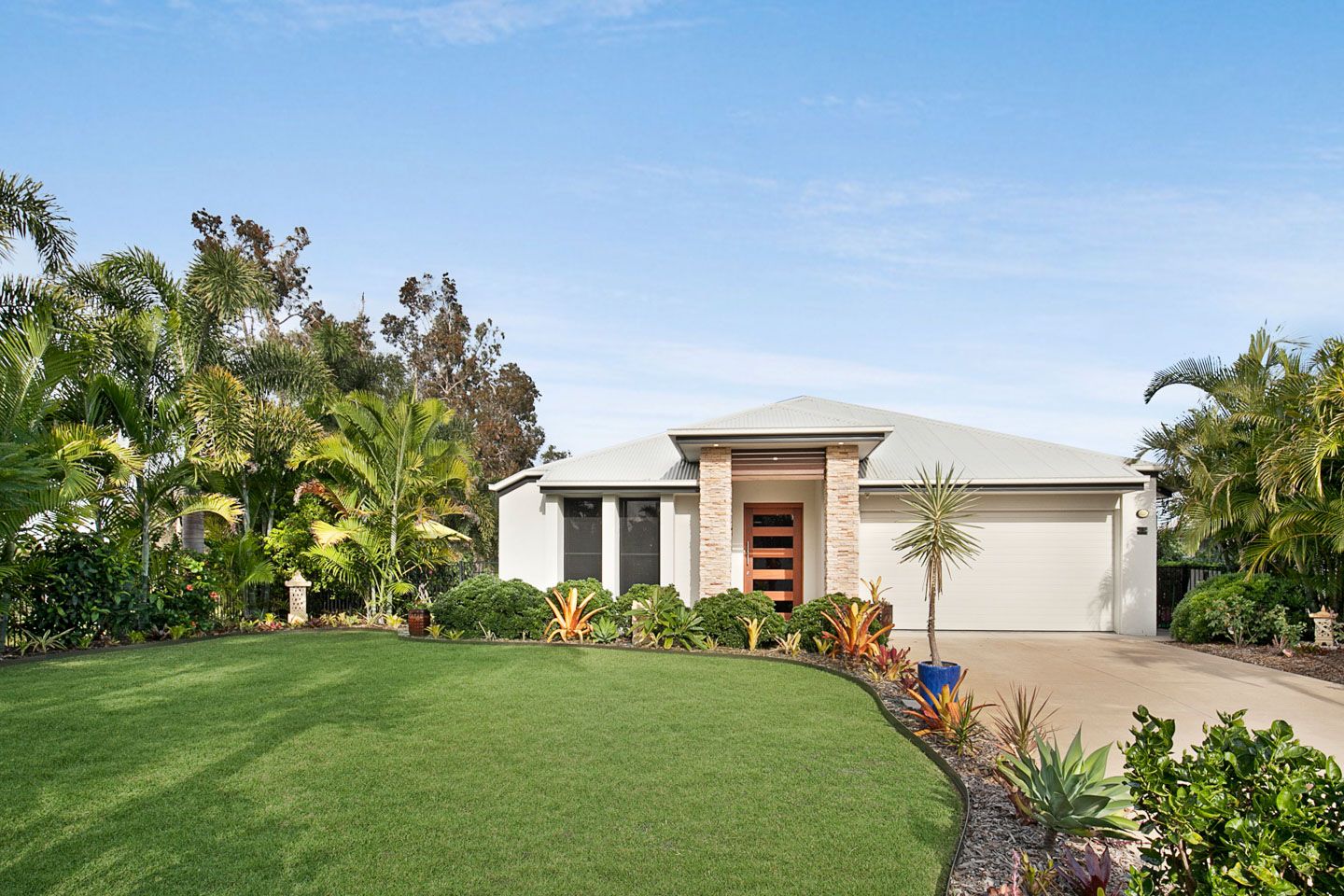 5 Cockle Court, Burrum Heads, QLD 4659
