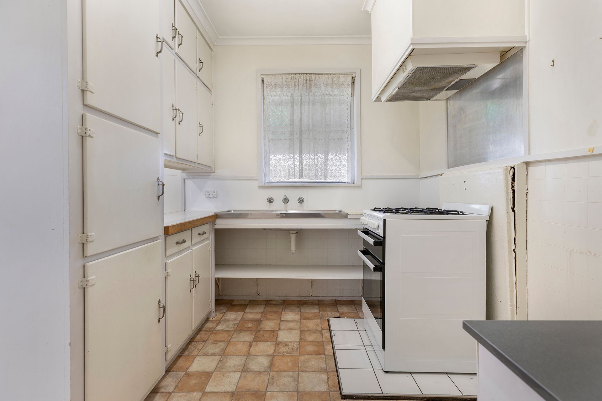 11 Freeman Street — photo 3 of 17
