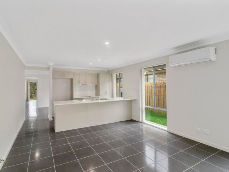 14 Vista Crescent, Pimpama, QLD 4209
