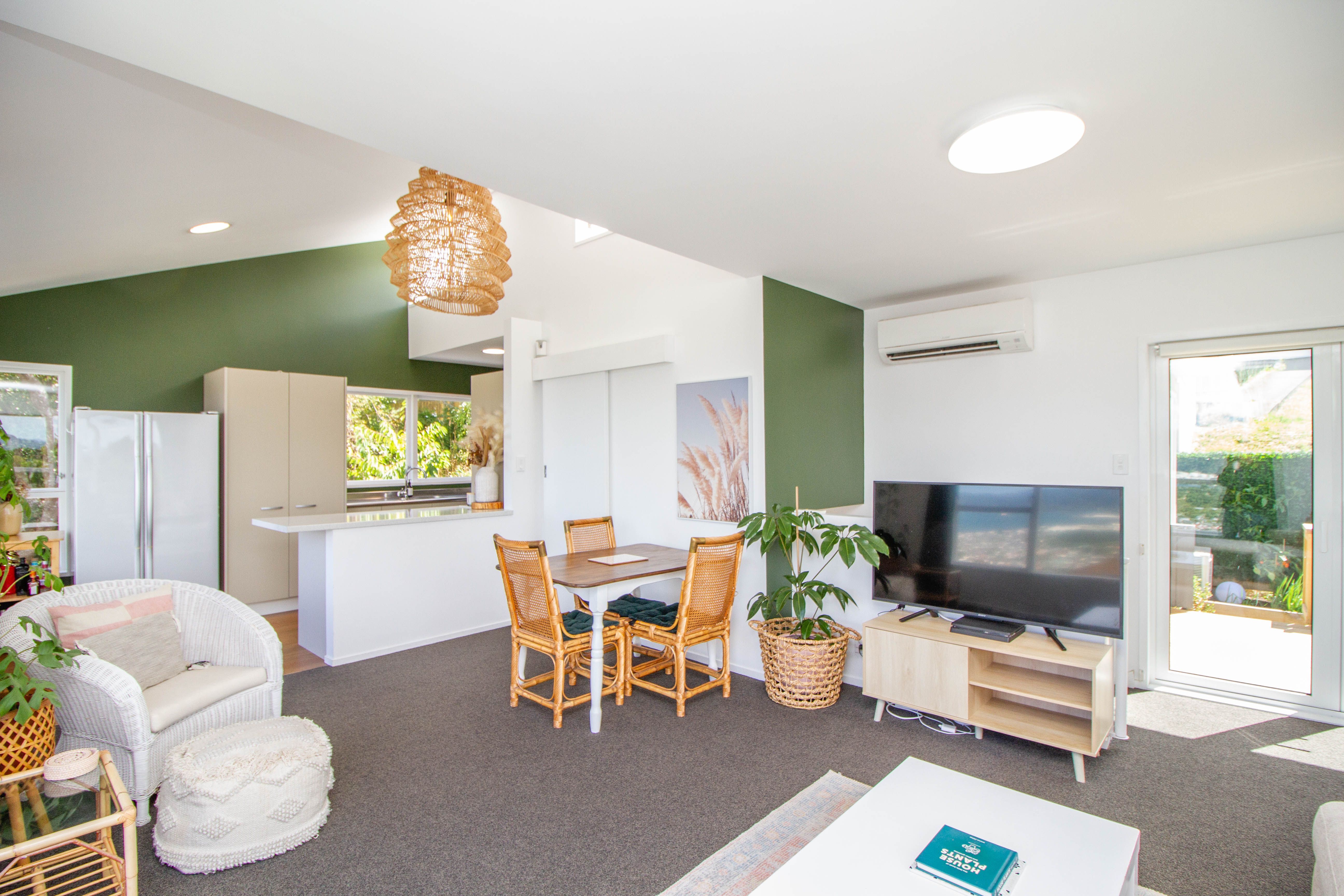 1 Jacaranda Grove, Maungaraki, Lower Hutt City