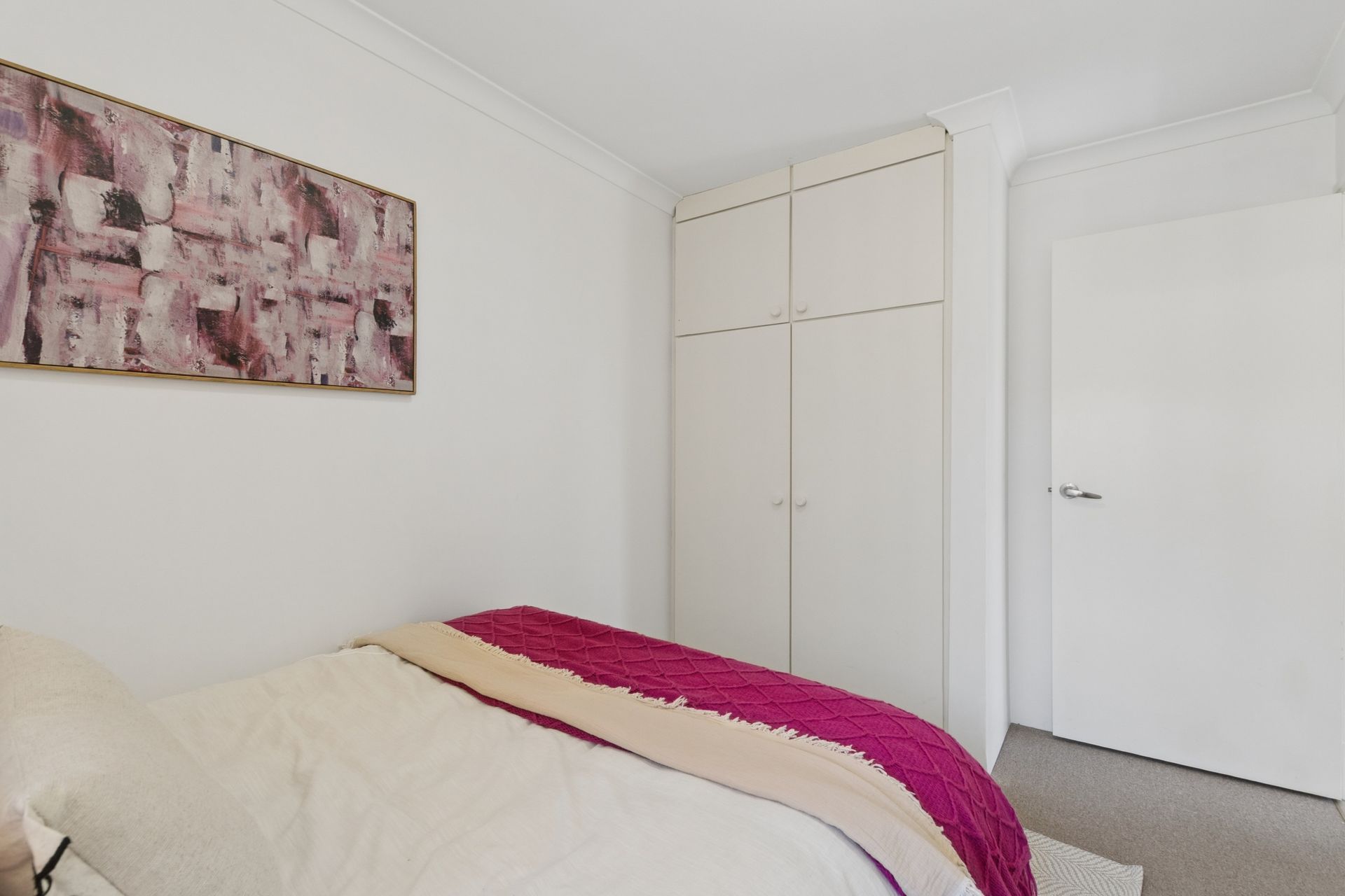 241 Belgravia Street — photo 14 of 30