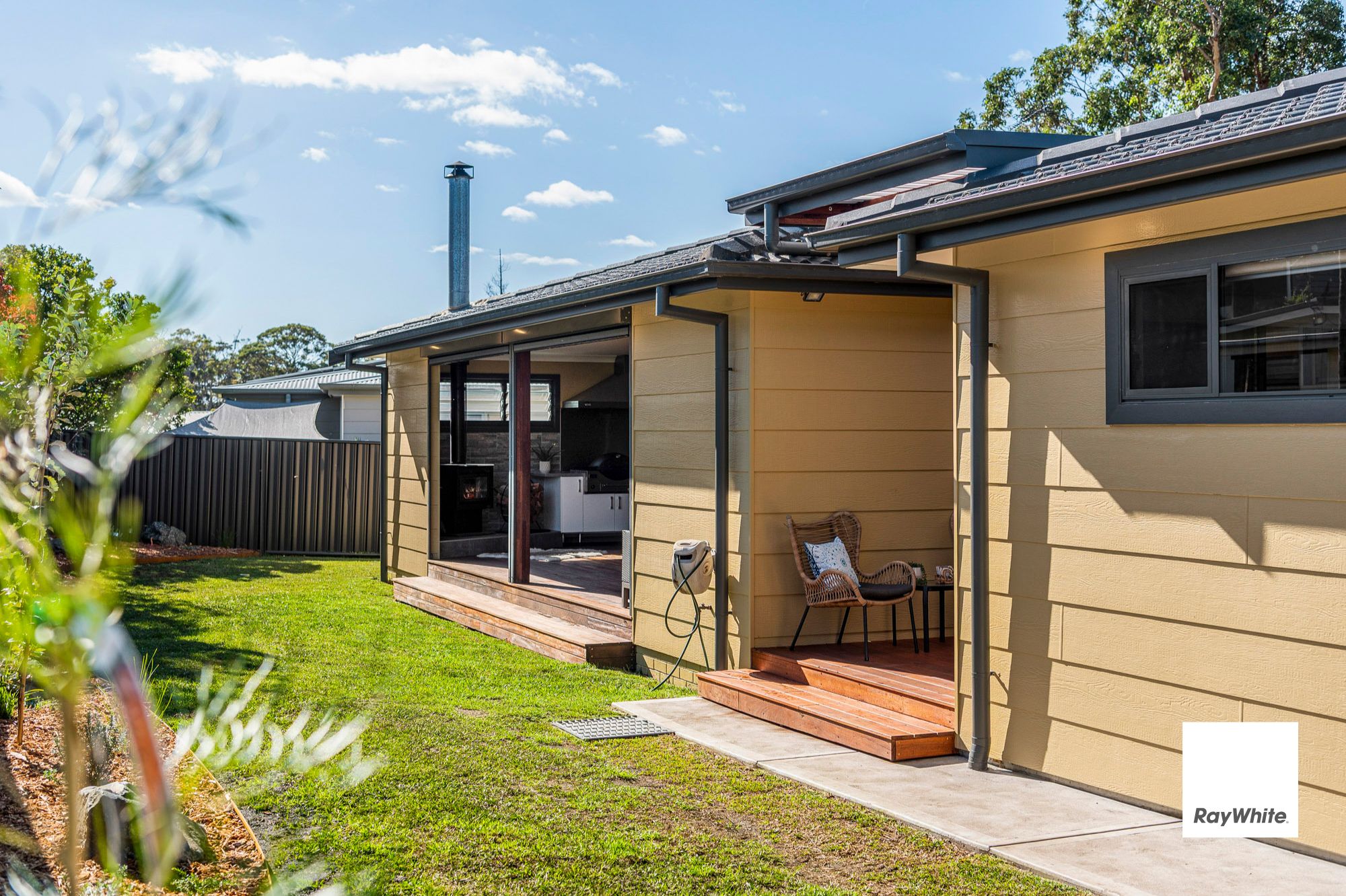 21 Derwent Drive — photo 14 of 28