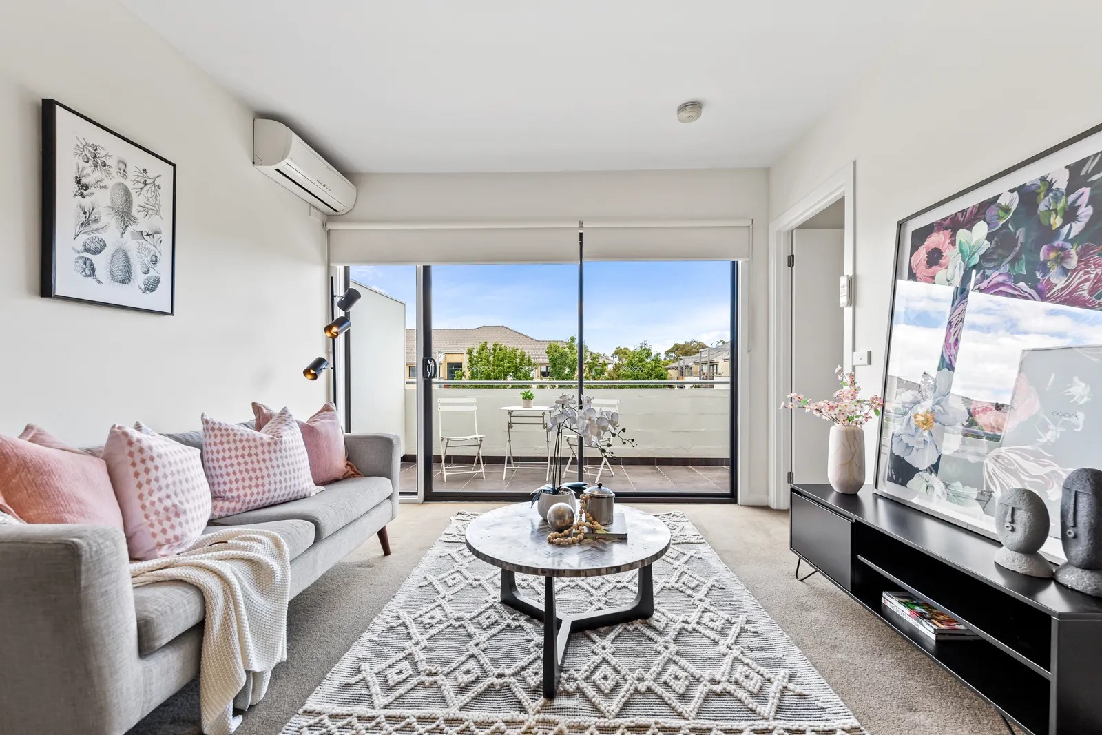 17/2 Monash Green Drive, Clayton, VIC 3168