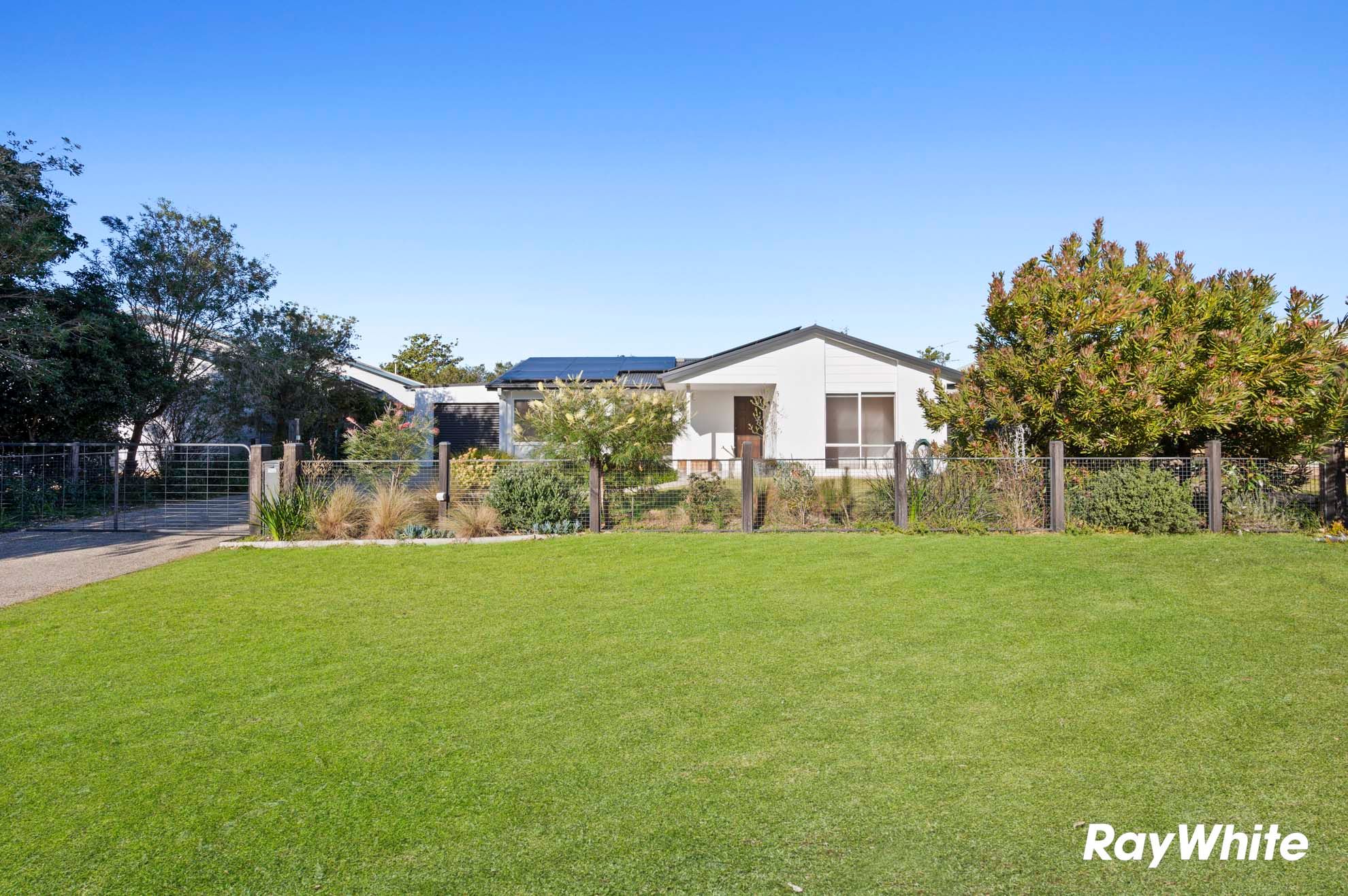 7 Zanthus Drive — photo 24 of 30