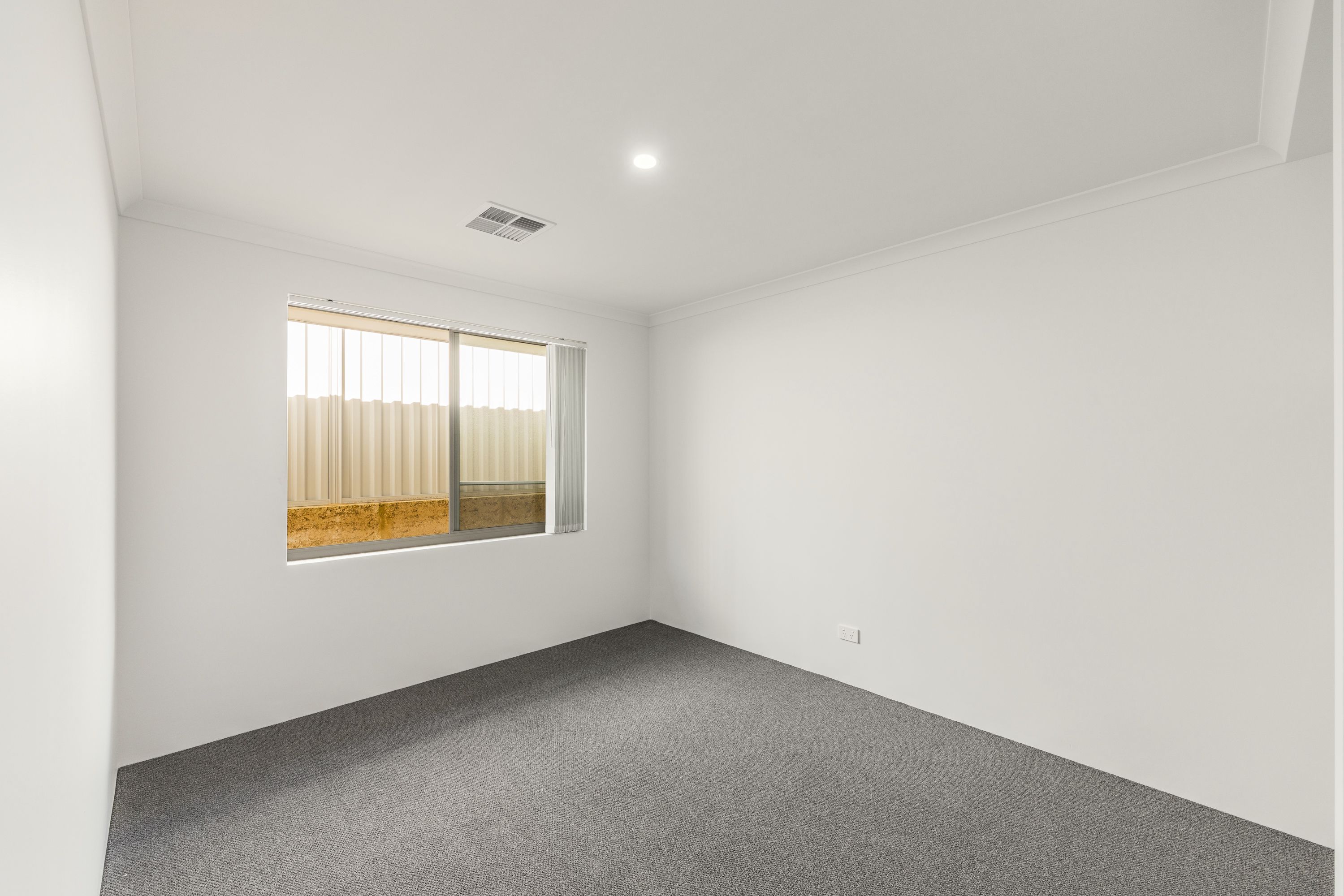 10 Cornelian Ave, — photo 8 of 12