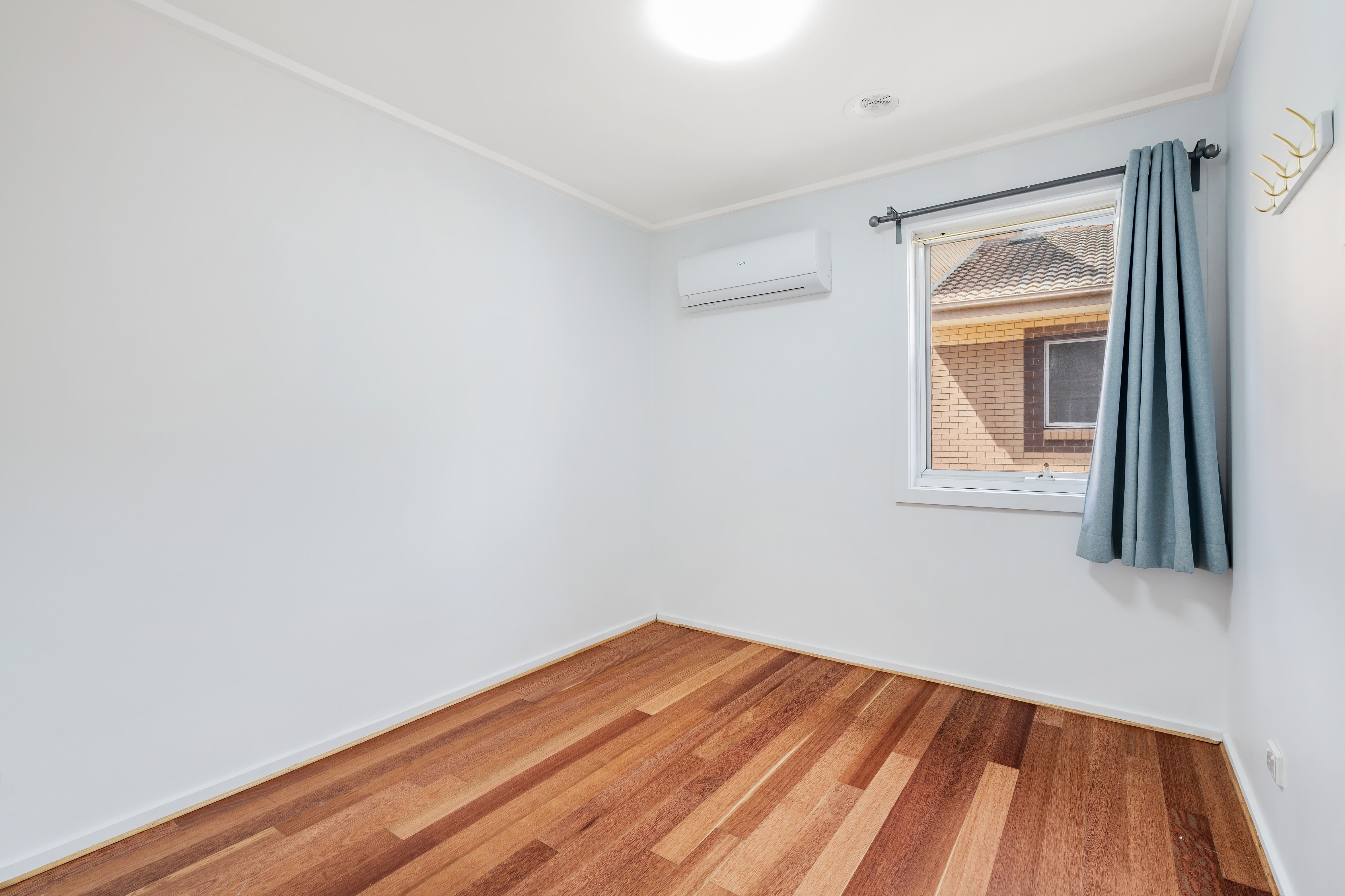 1/13-15 Dixon Street — photo 4 of 6