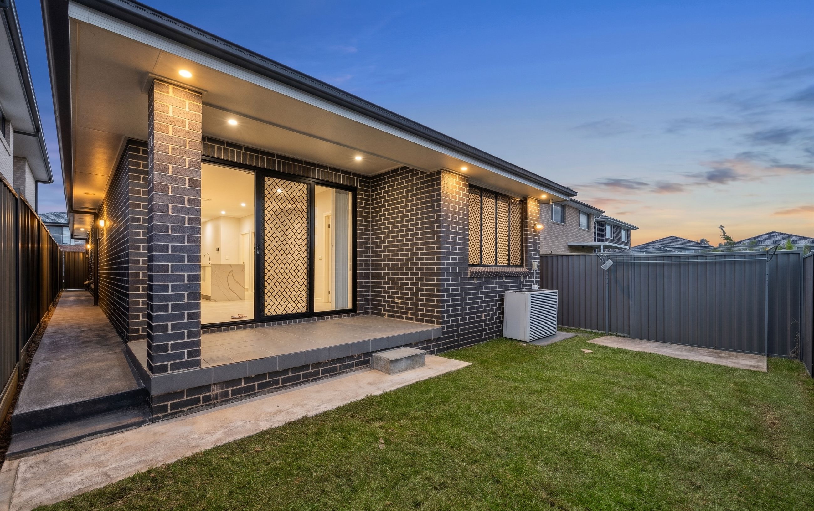 19 Jennings Street — photo 10 of 11